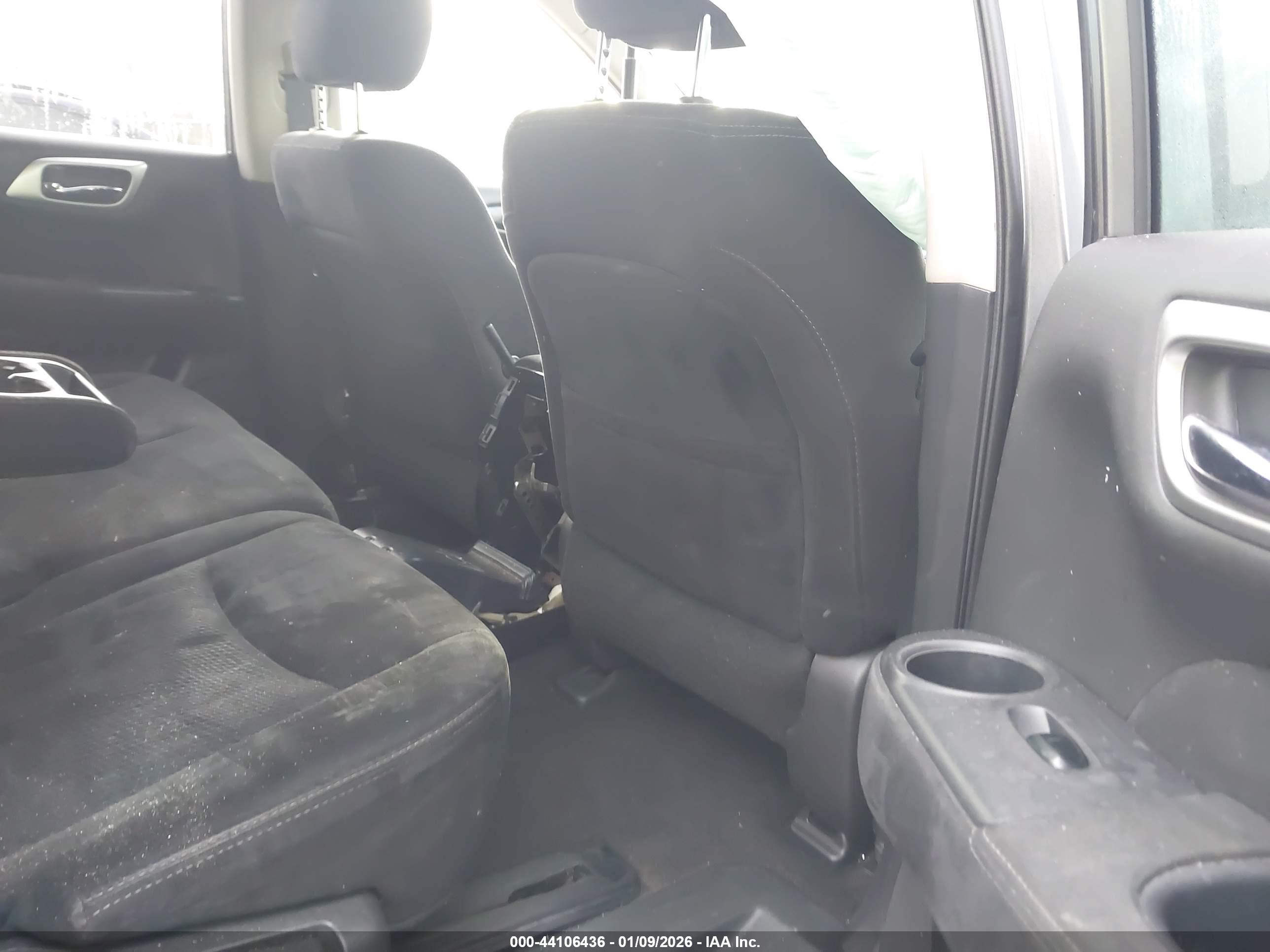 NISSAN PATHFINDER image 8