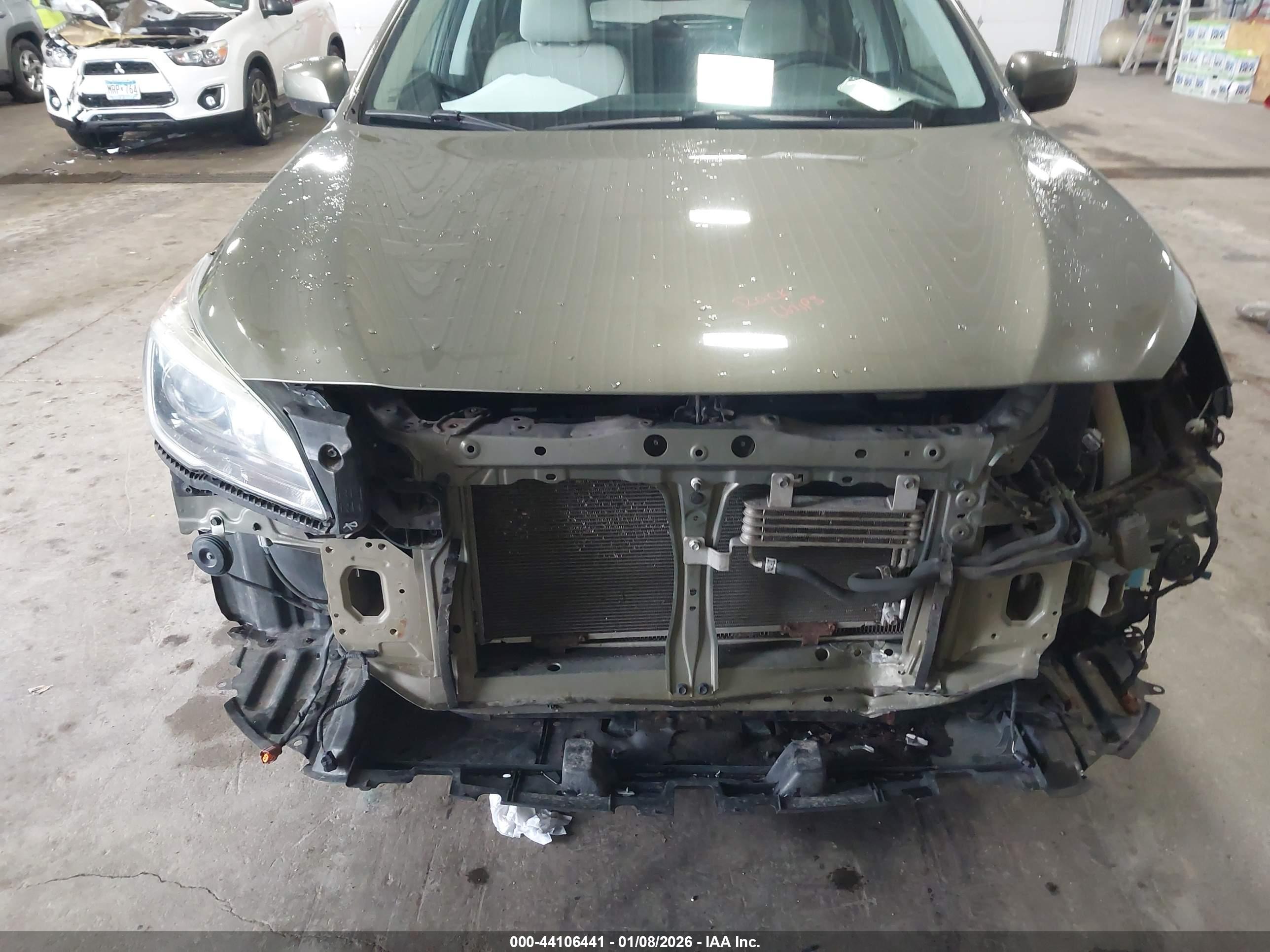 SUBARU OUTBACK image 6