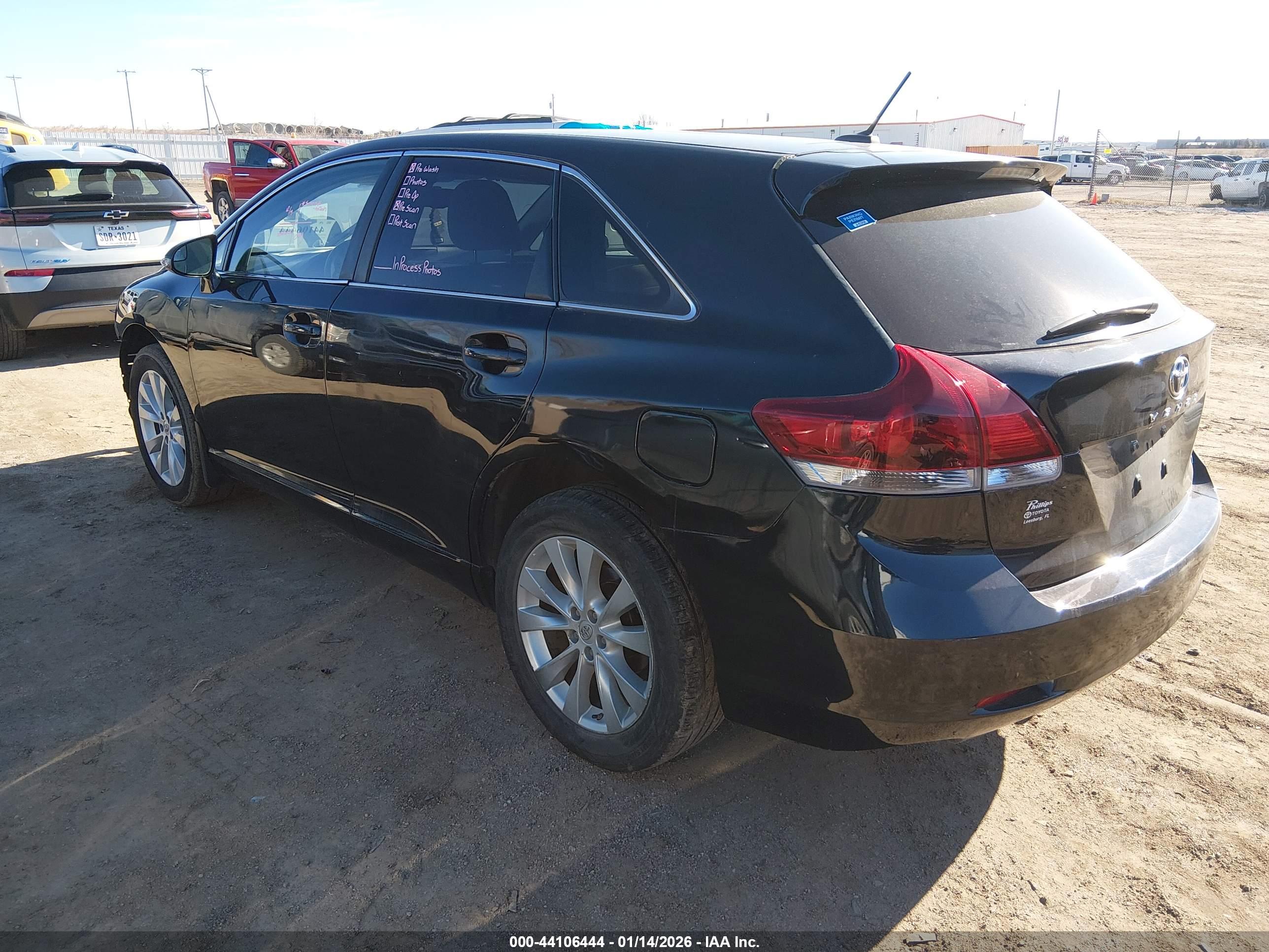 TOYOTA VENZA image 3