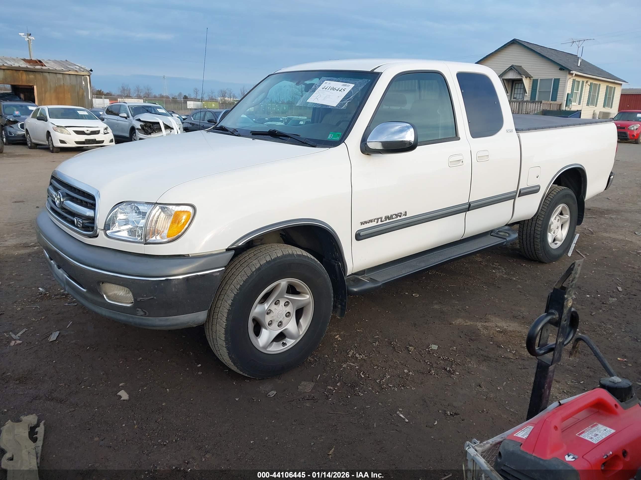 TOYOTA TUNDRA image 2