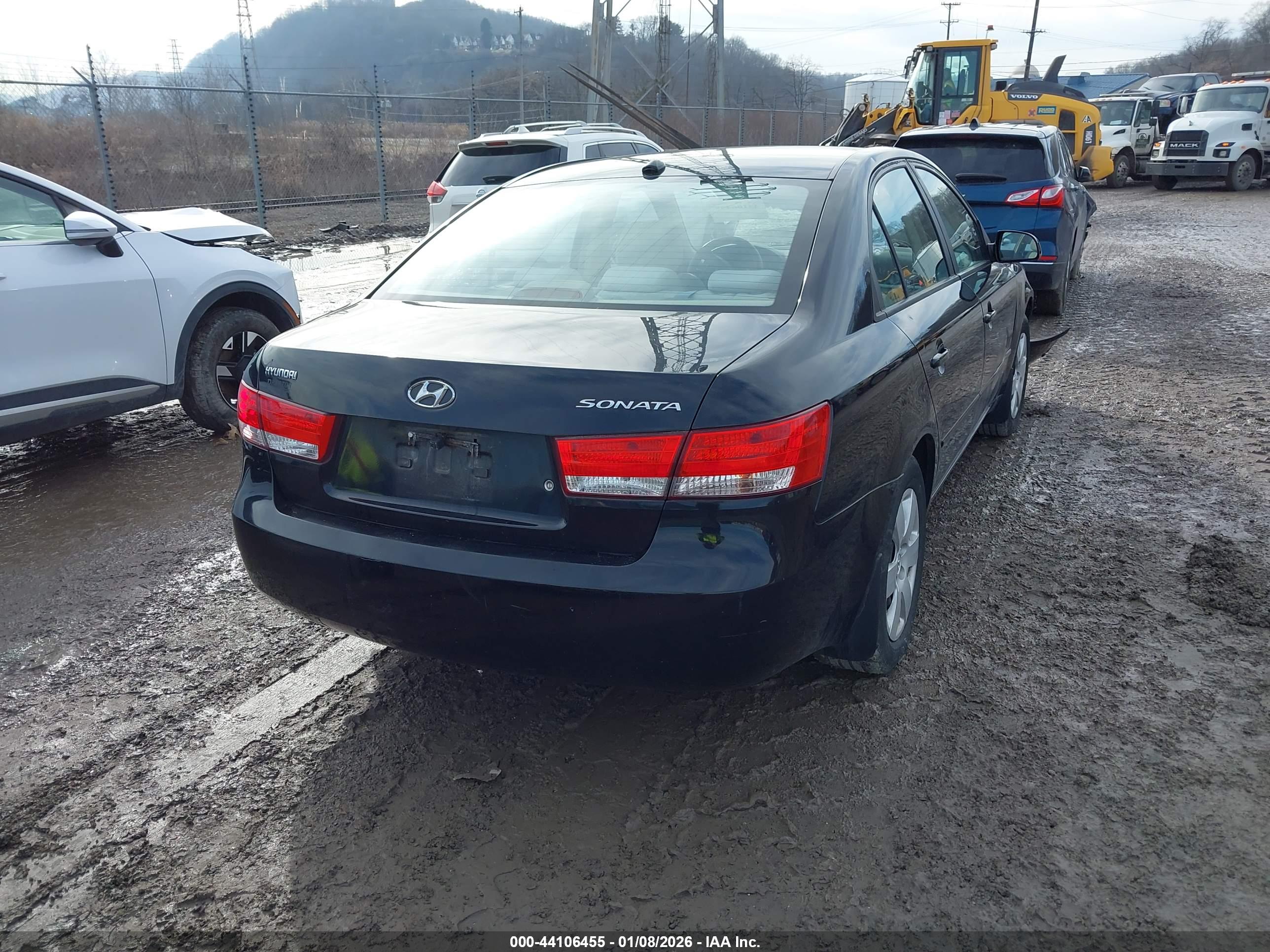 HYUNDAI SONATA image 4