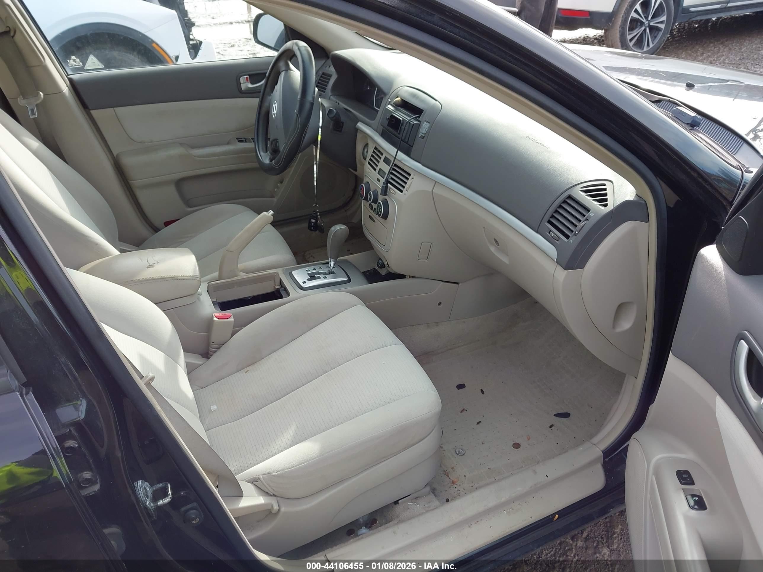 HYUNDAI SONATA image 5