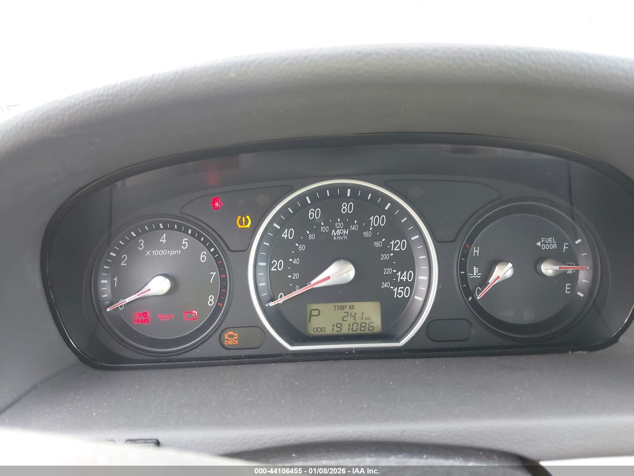 HYUNDAI SONATA image 7