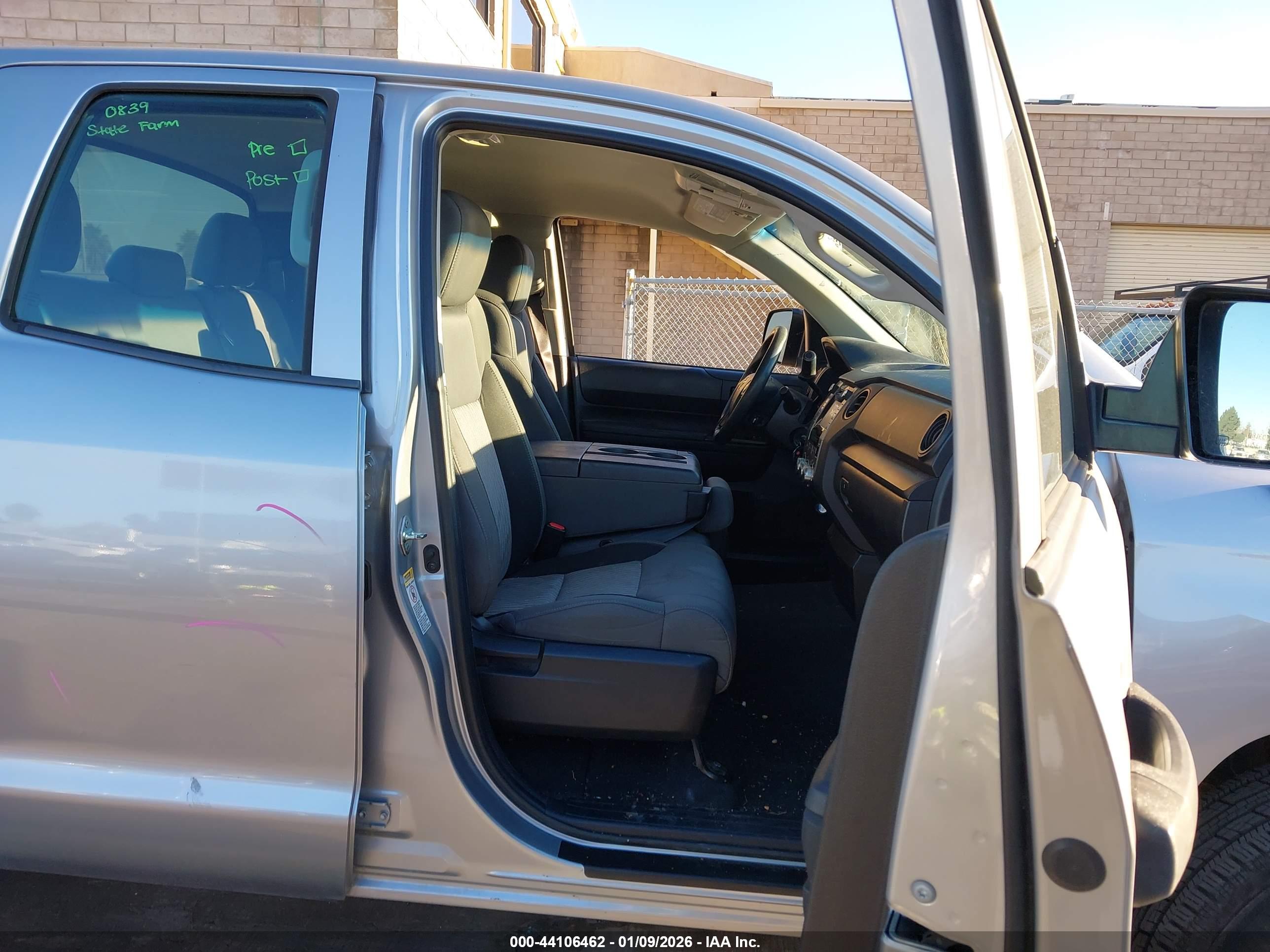 TOYOTA TUNDRA image 5