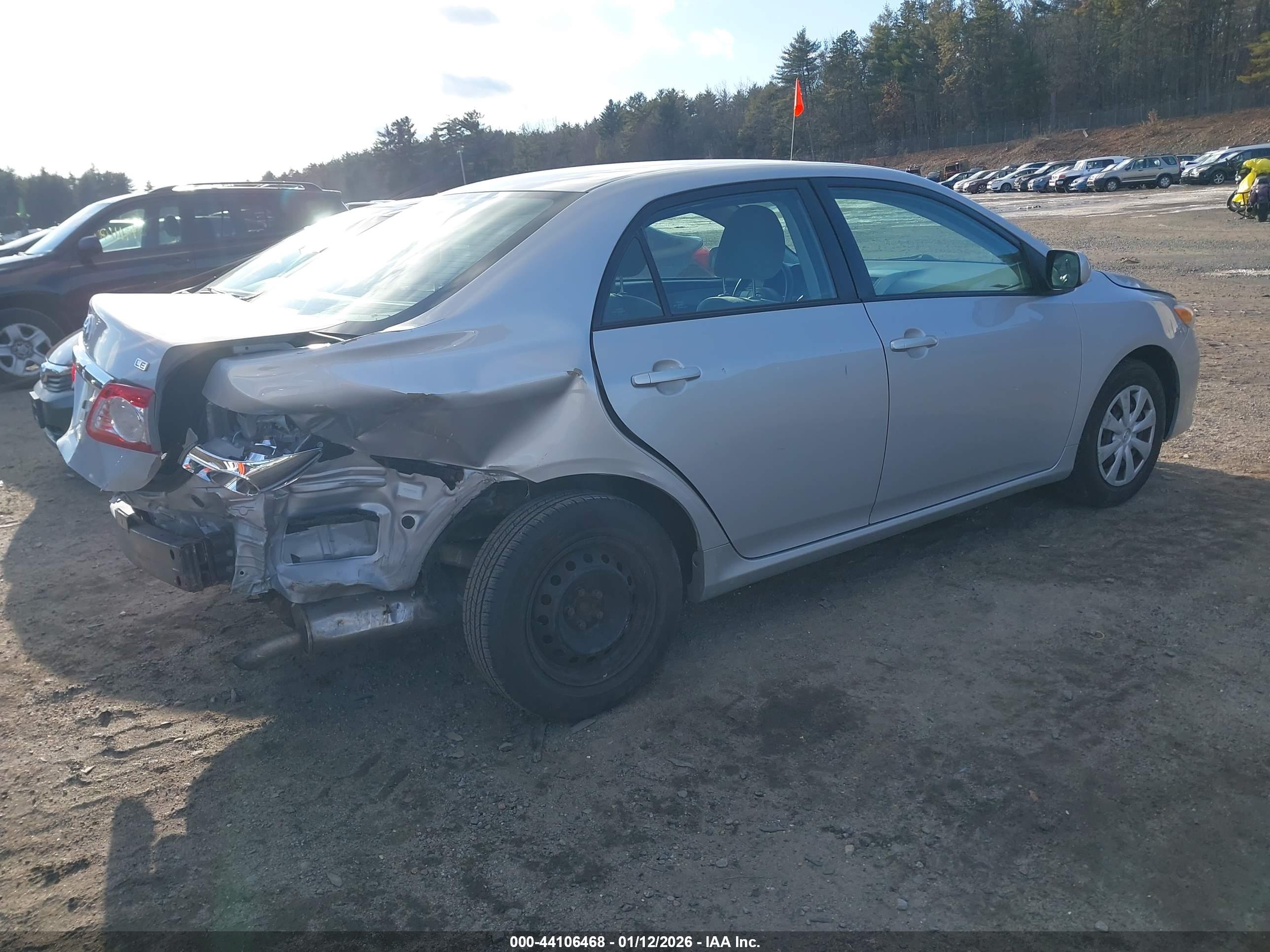TOYOTA COROLLA image 4