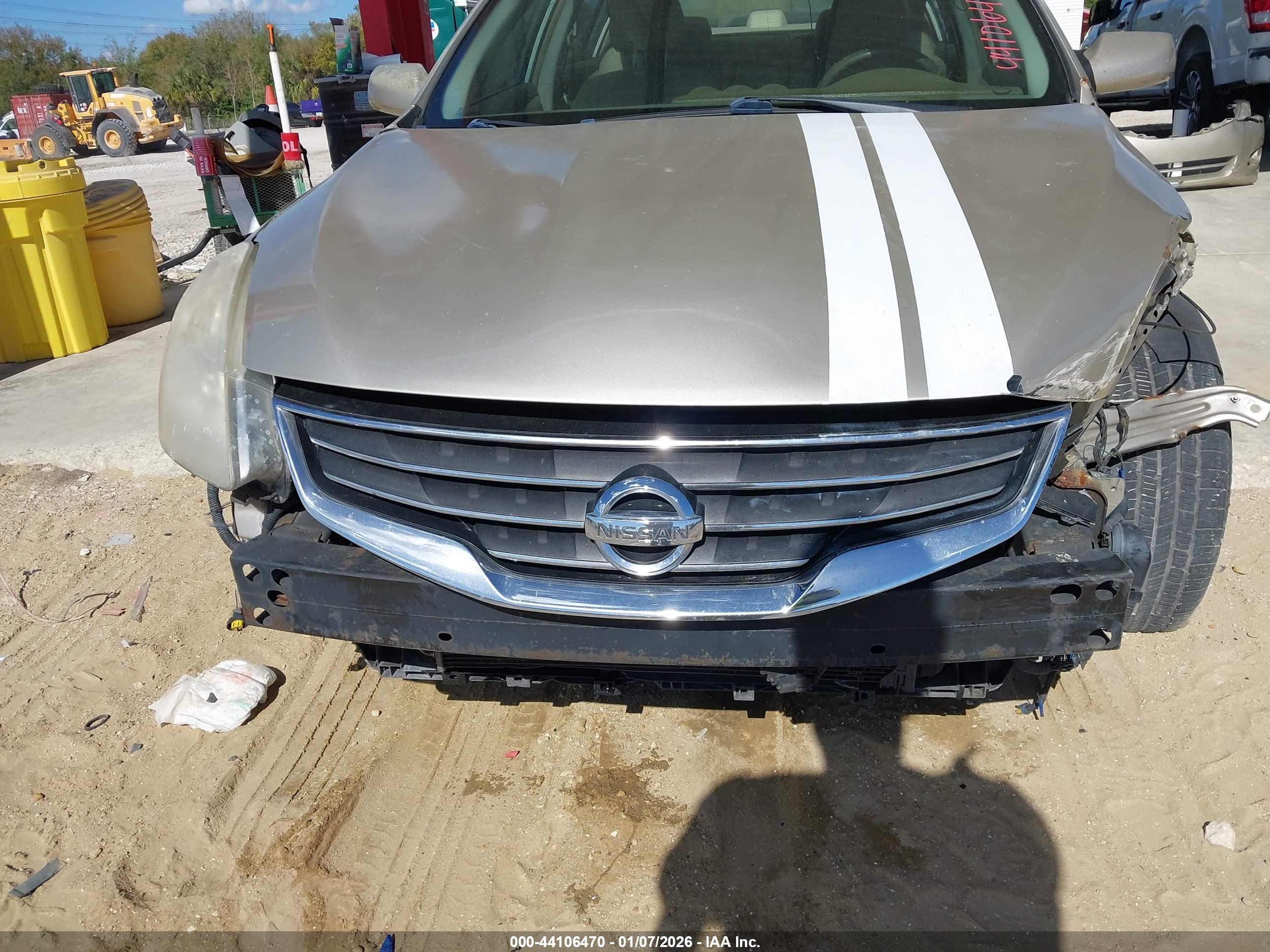 NISSAN ALTIMA image 6