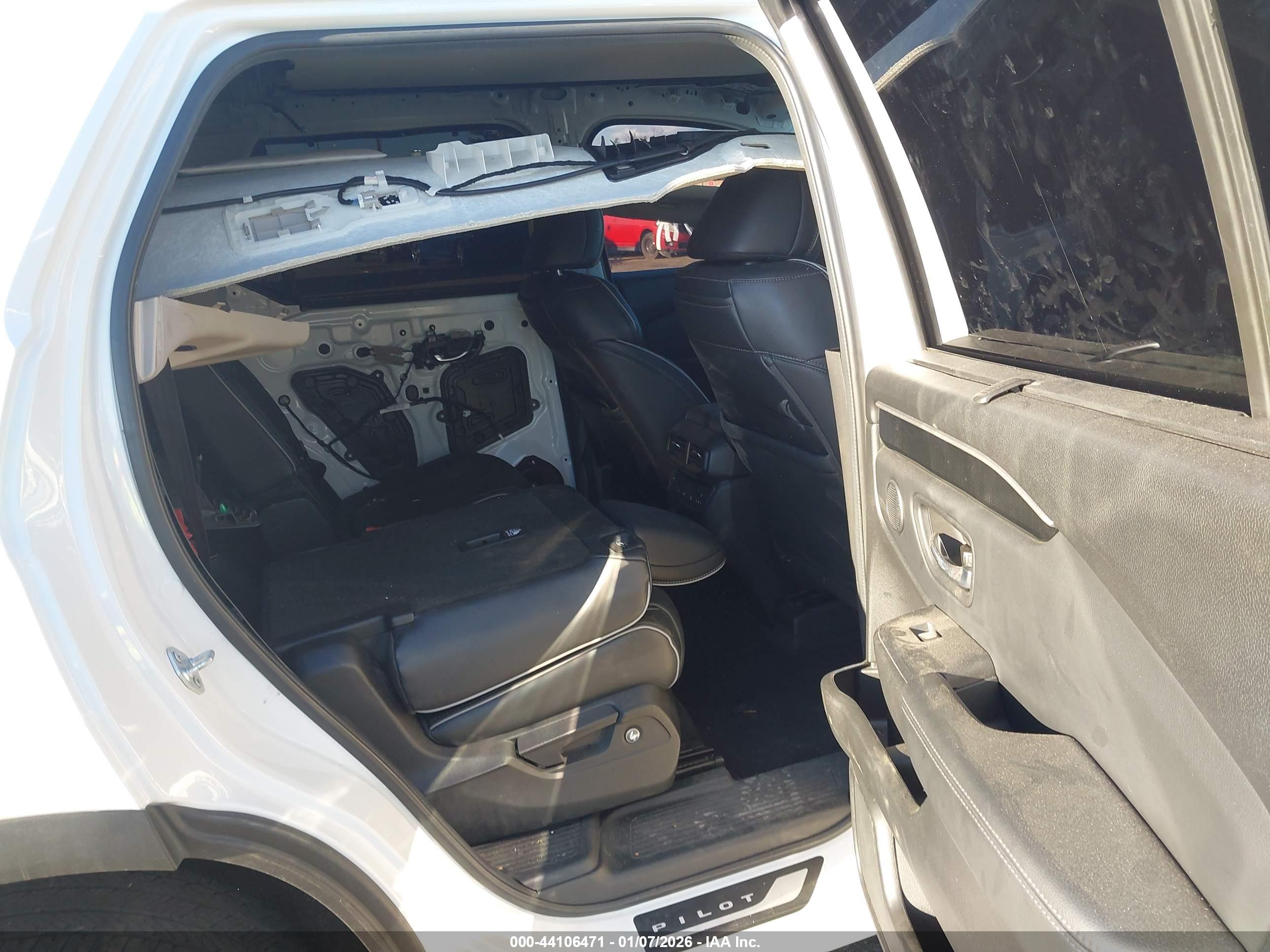 HONDA PILOT image 8