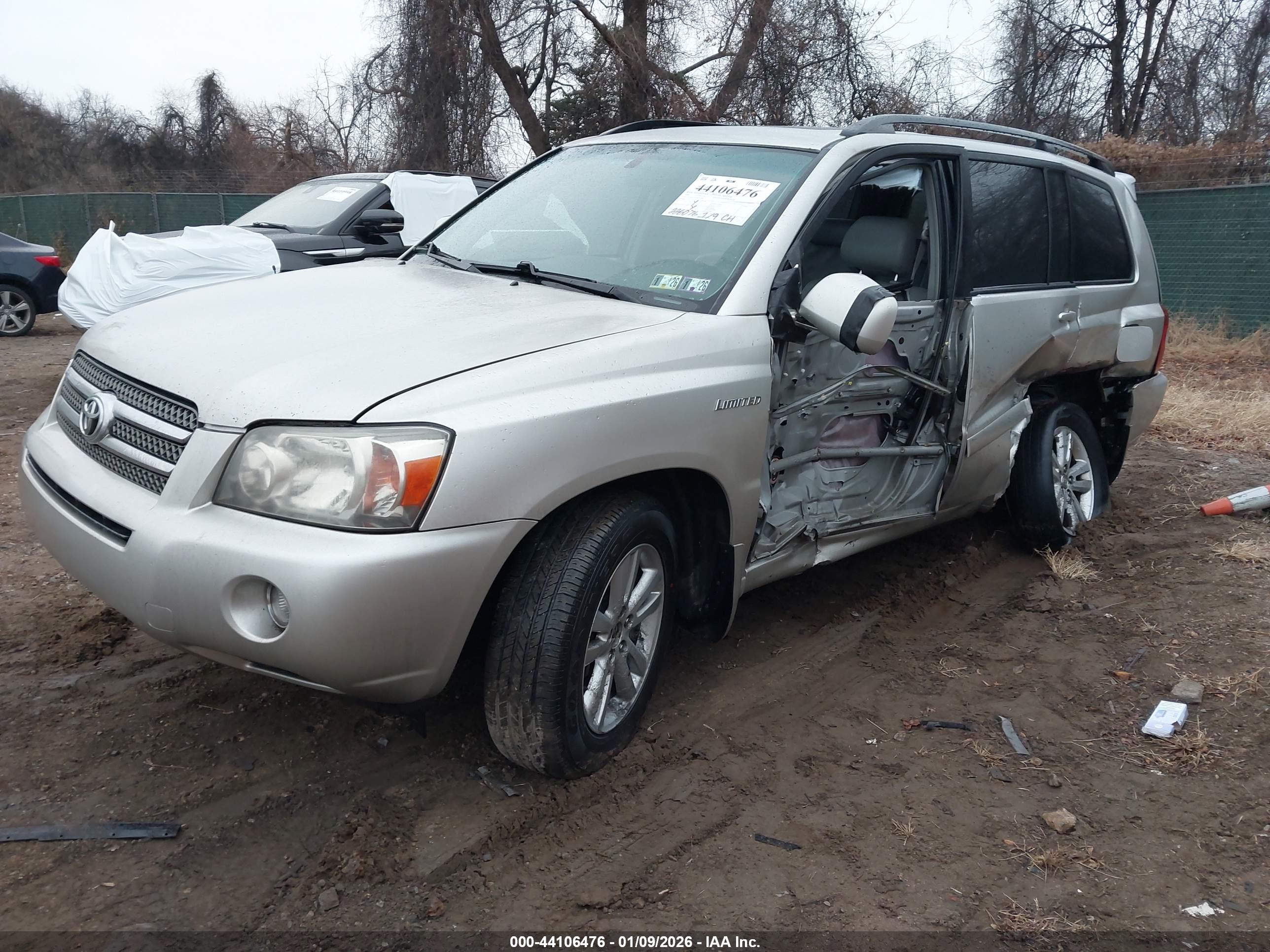 TOYOTA HIGHLANDER image 2