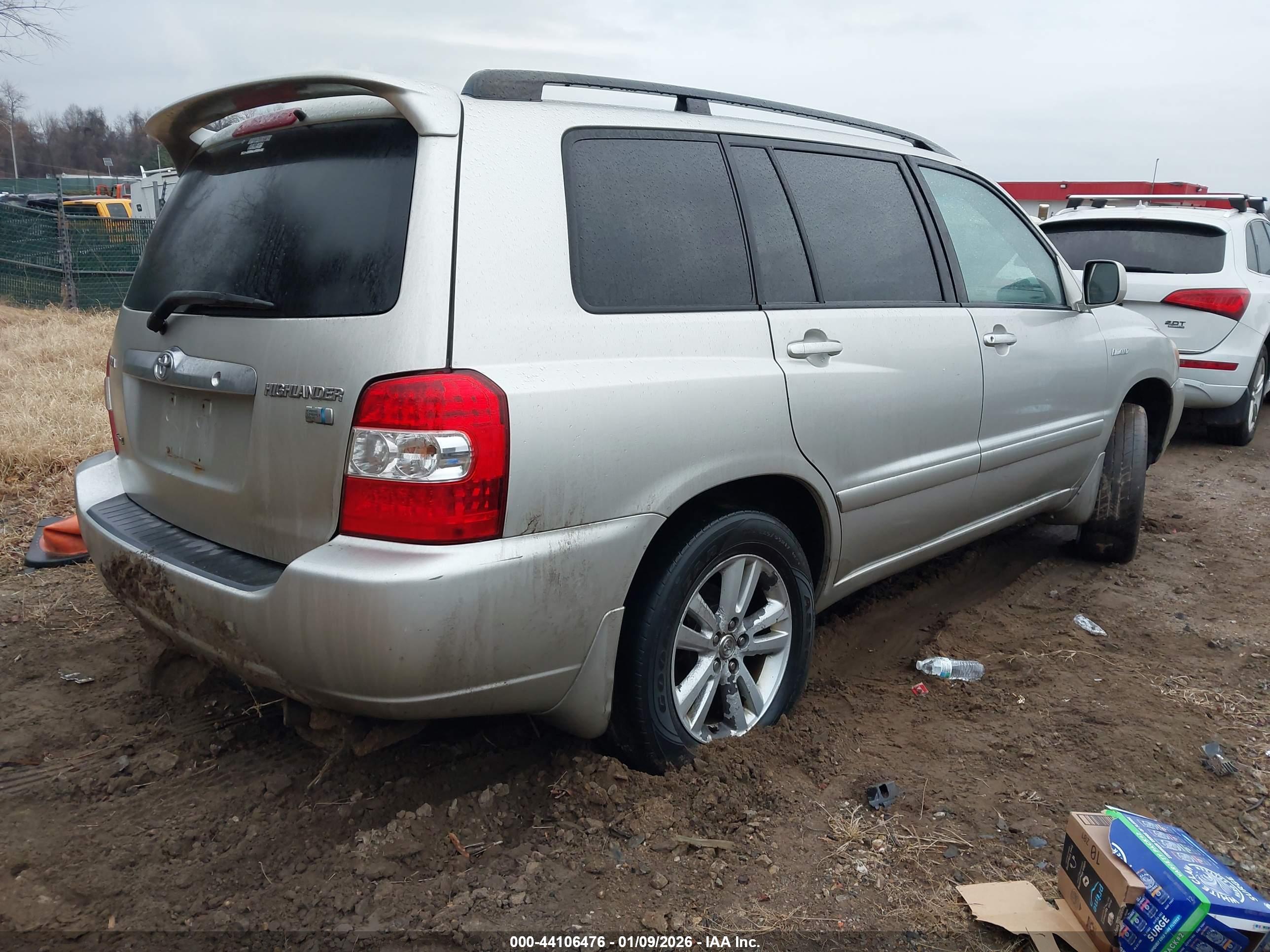 TOYOTA HIGHLANDER image 4