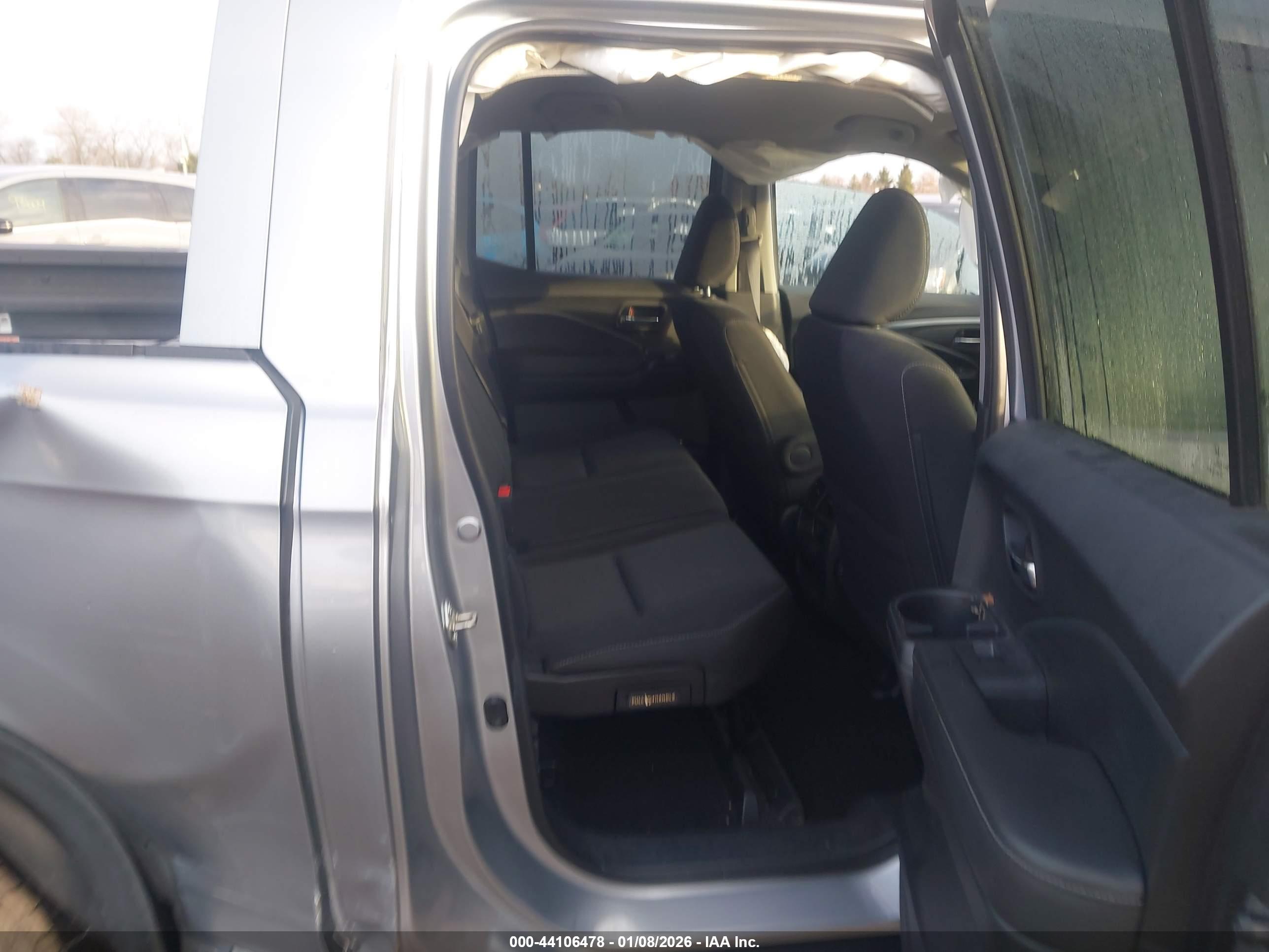HONDA RIDGELINE image 8