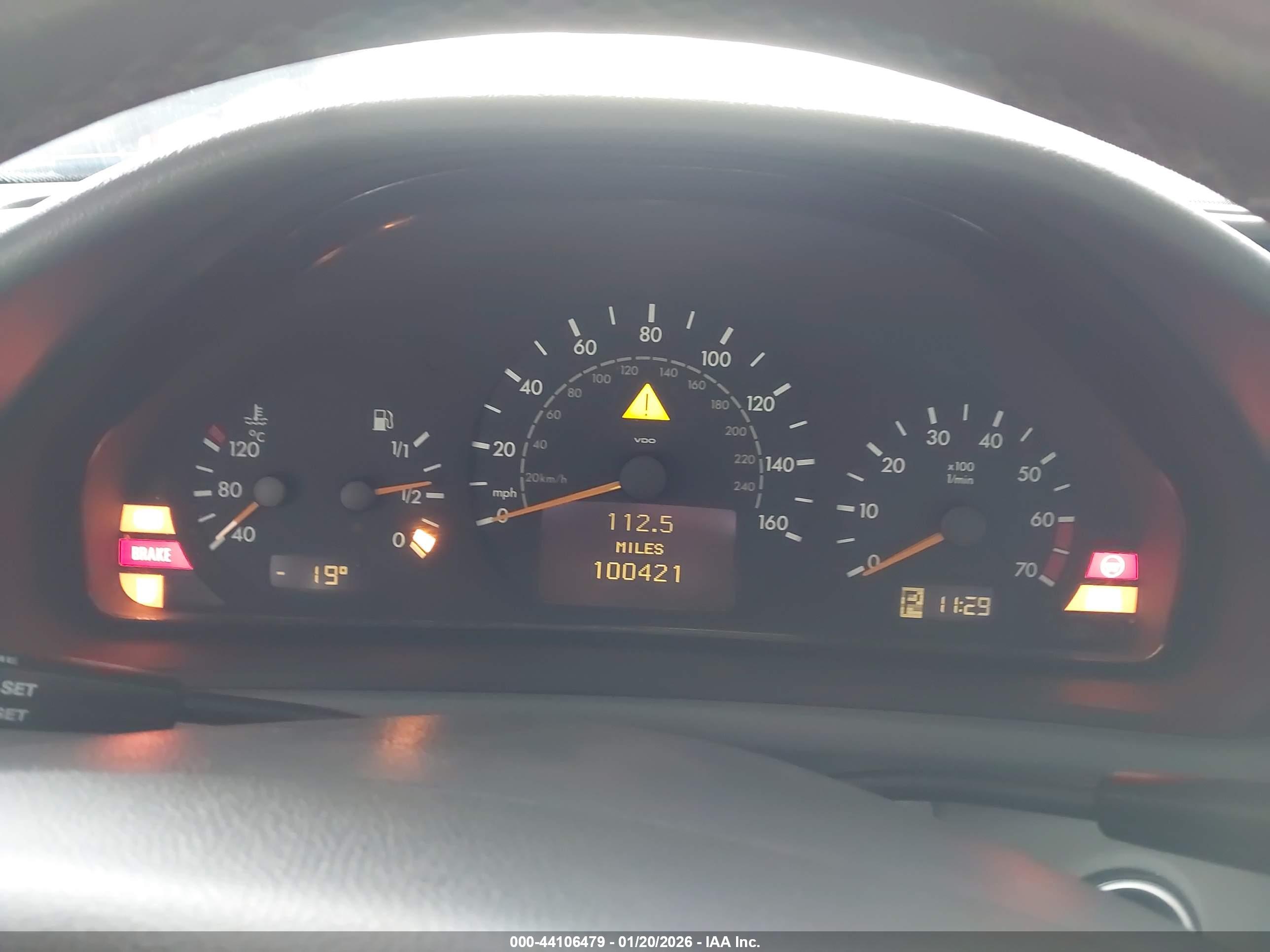 MERCEDES-BENZ CLK image 7