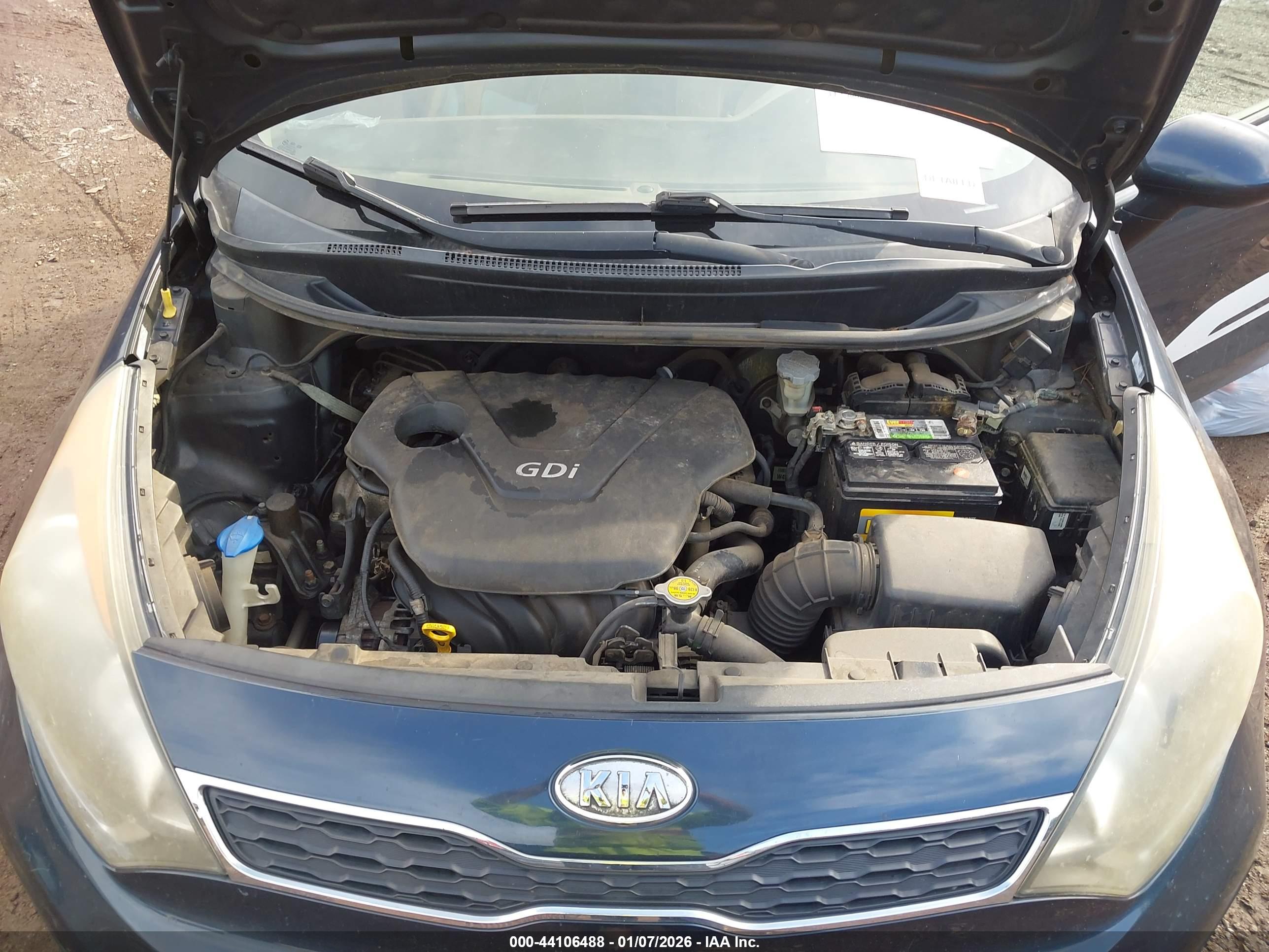 KIA RIO5 image 10