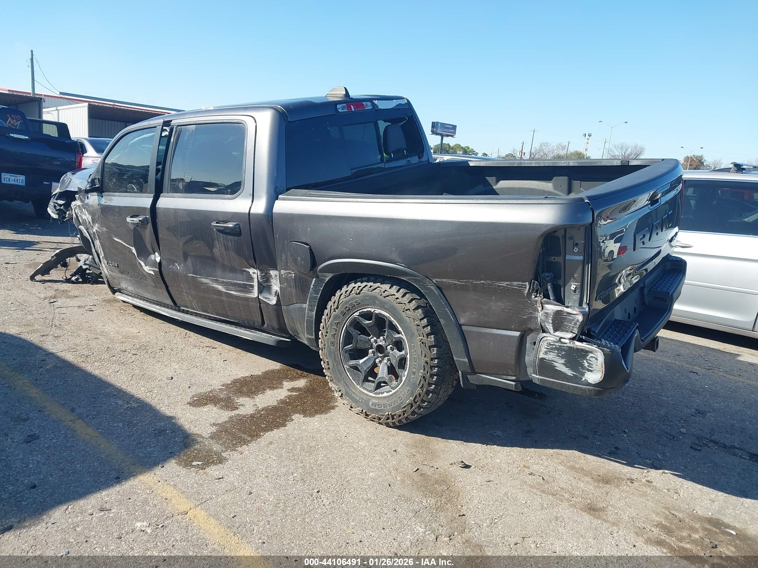 RAM 1500 image 3
