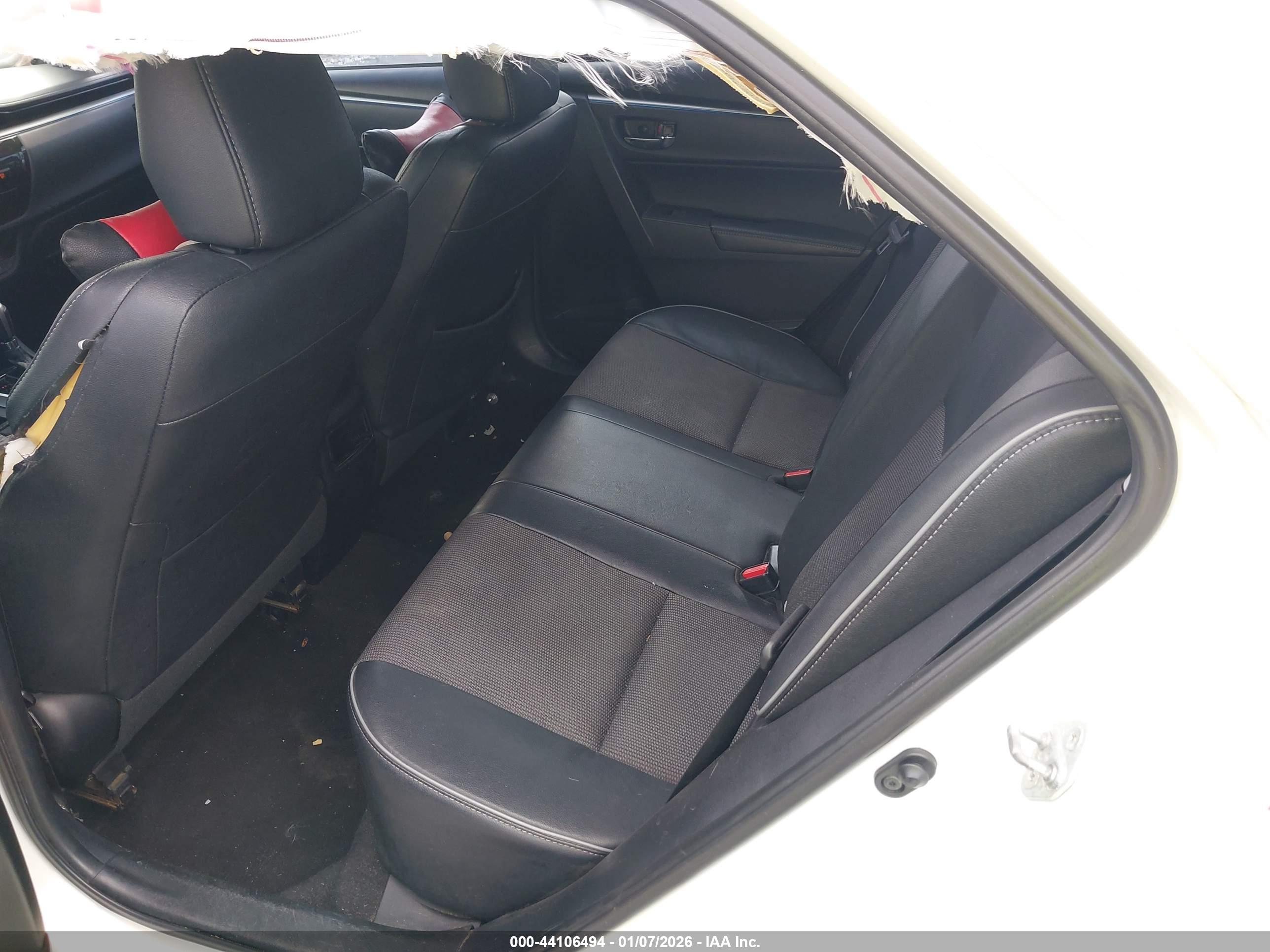 TOYOTA COROLLA image 8
