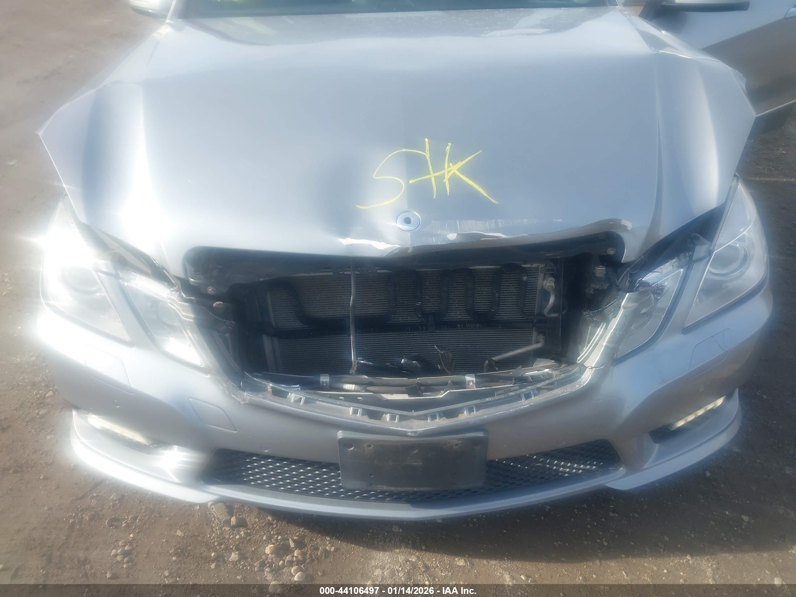 MERCEDES-BENZ E image 6
