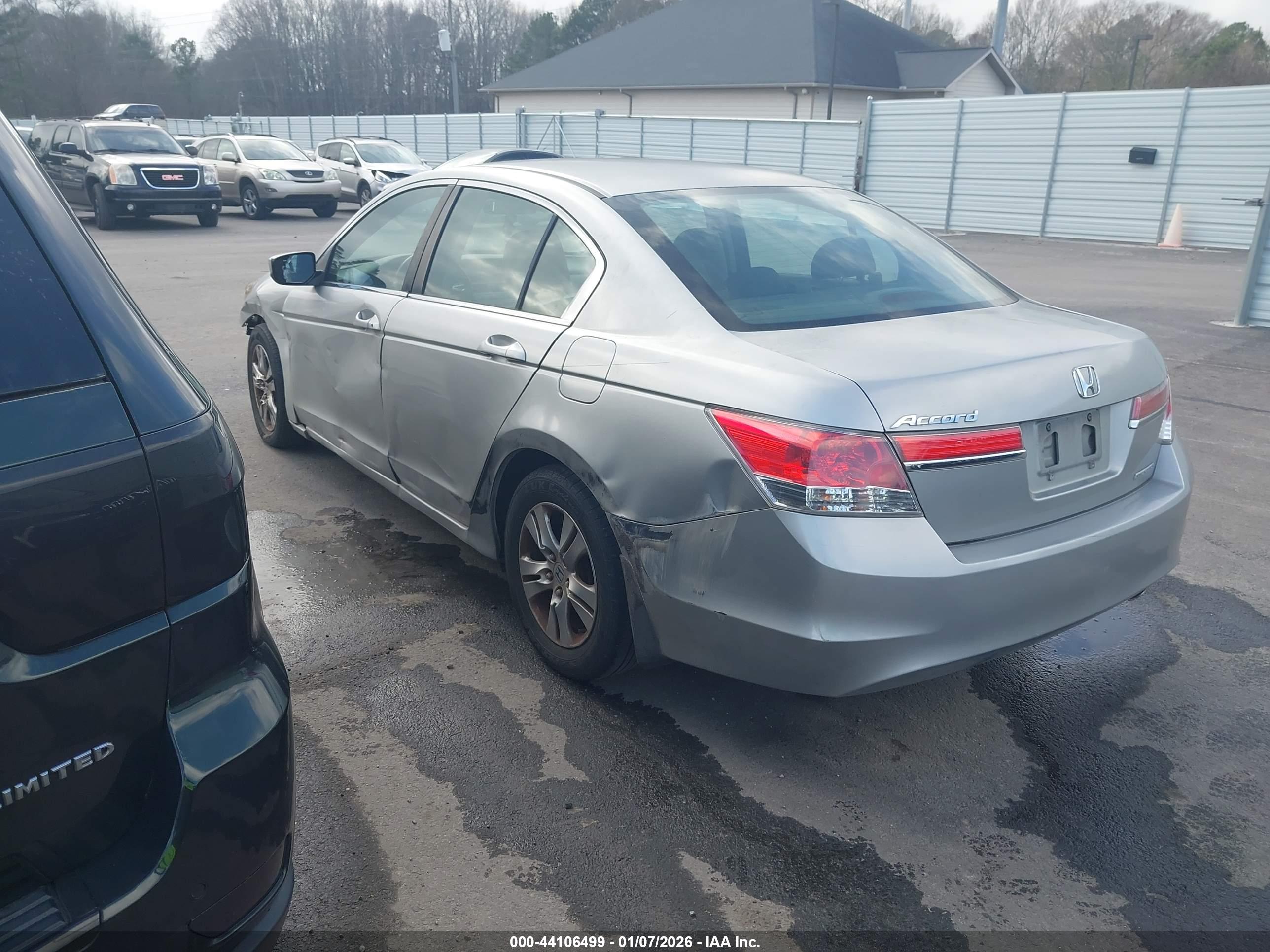 HONDA ACCORD image 3