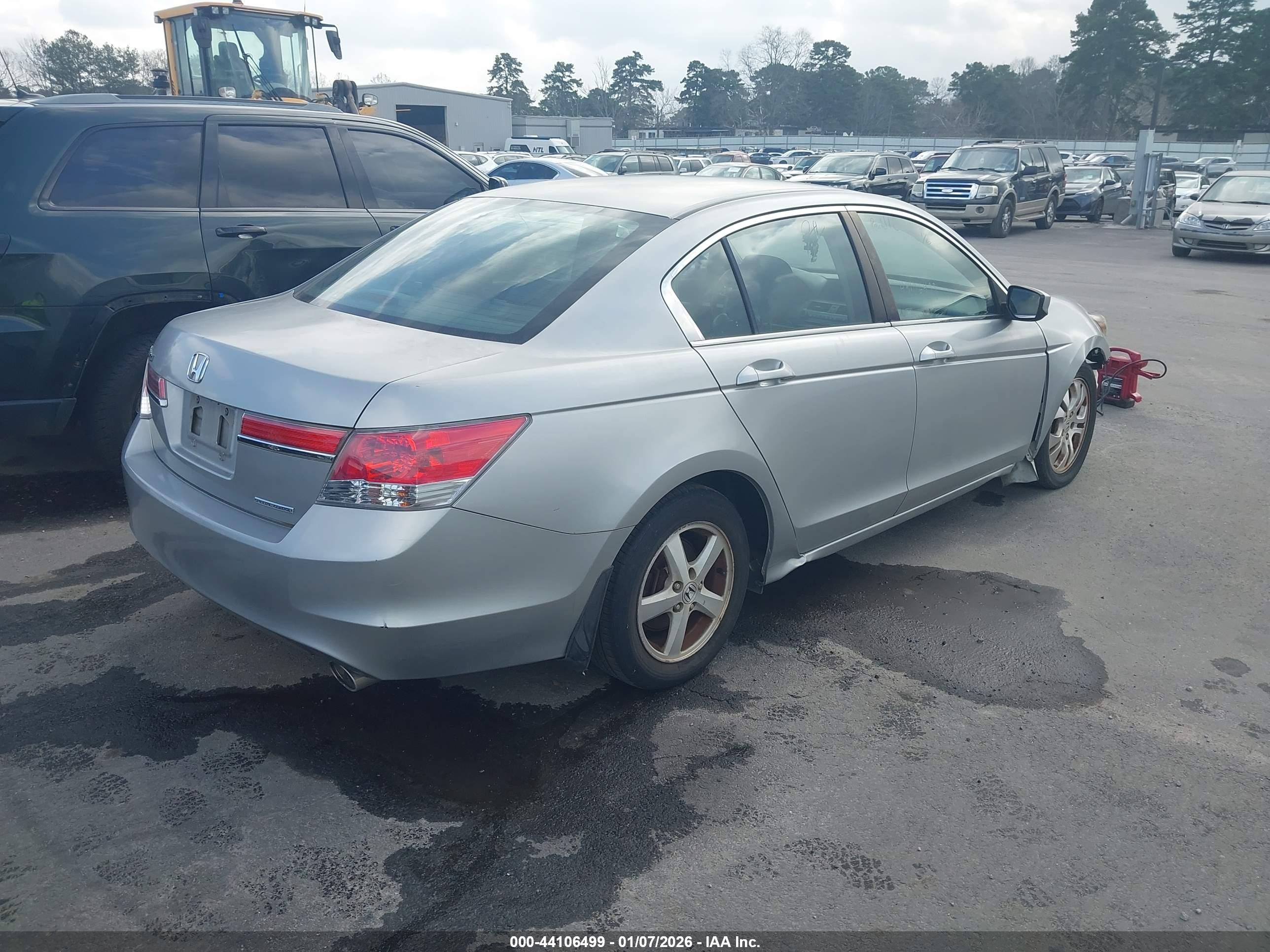 HONDA ACCORD image 4
