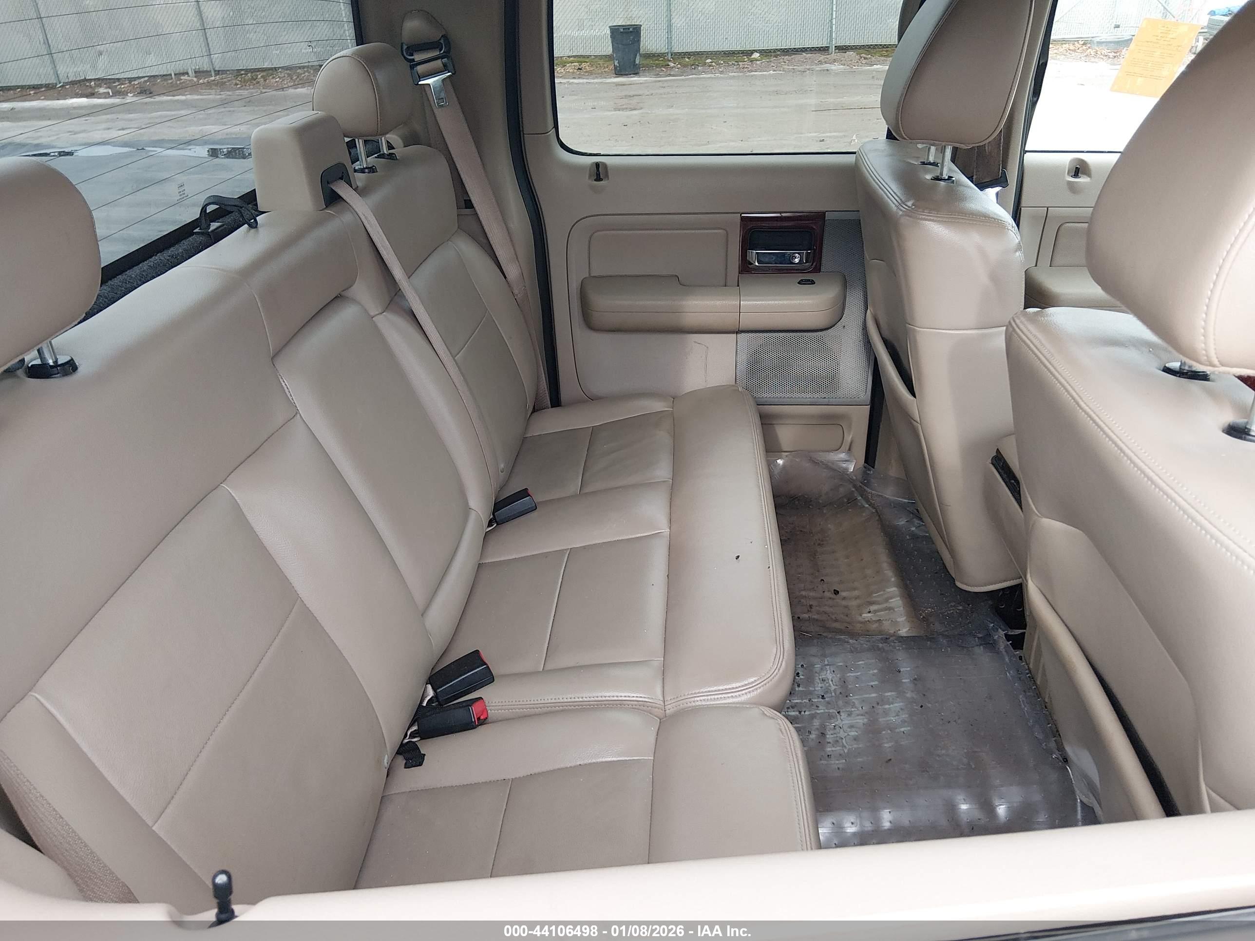 FORD F-150 image 8