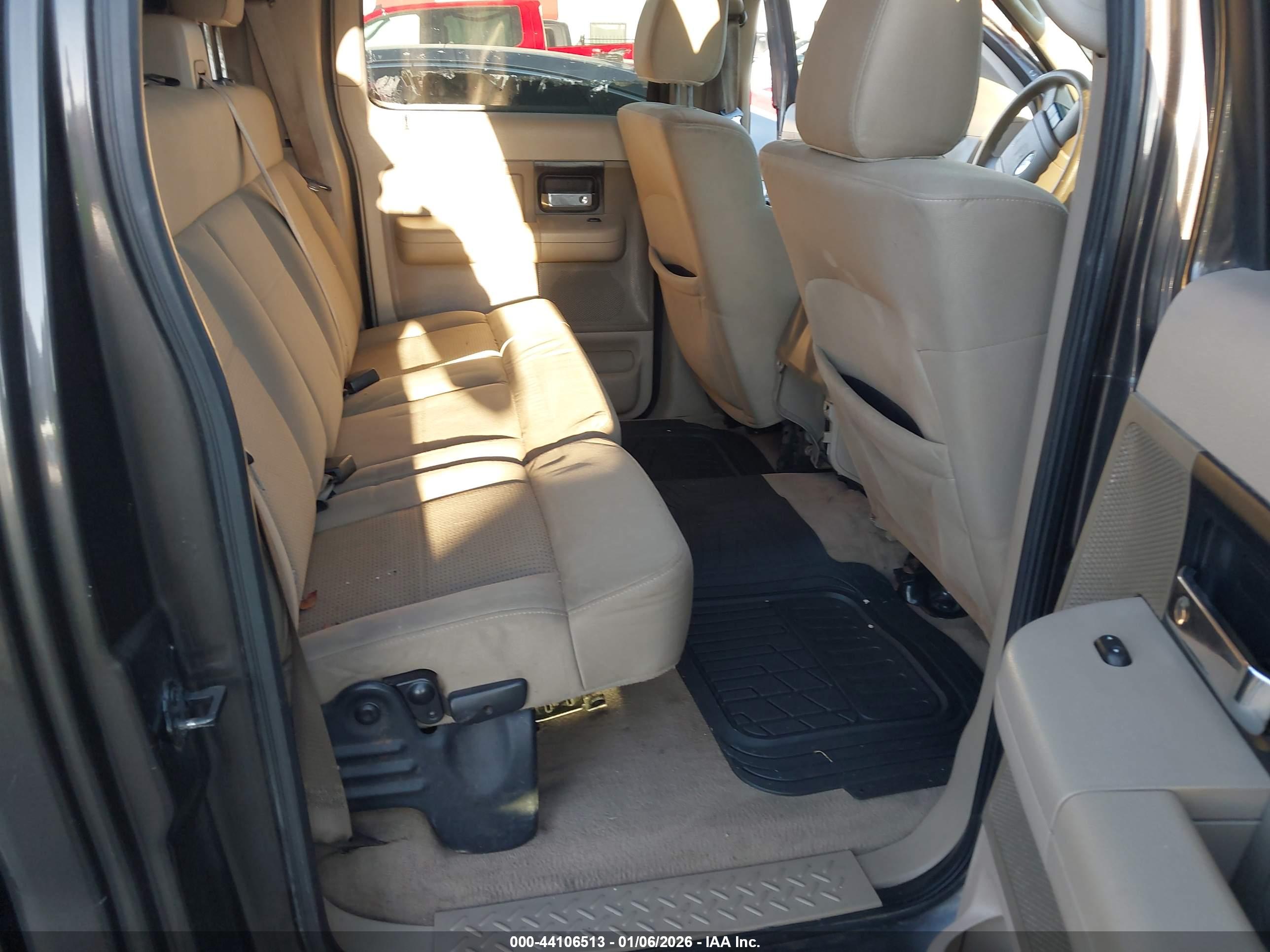 FORD F-150 image 8