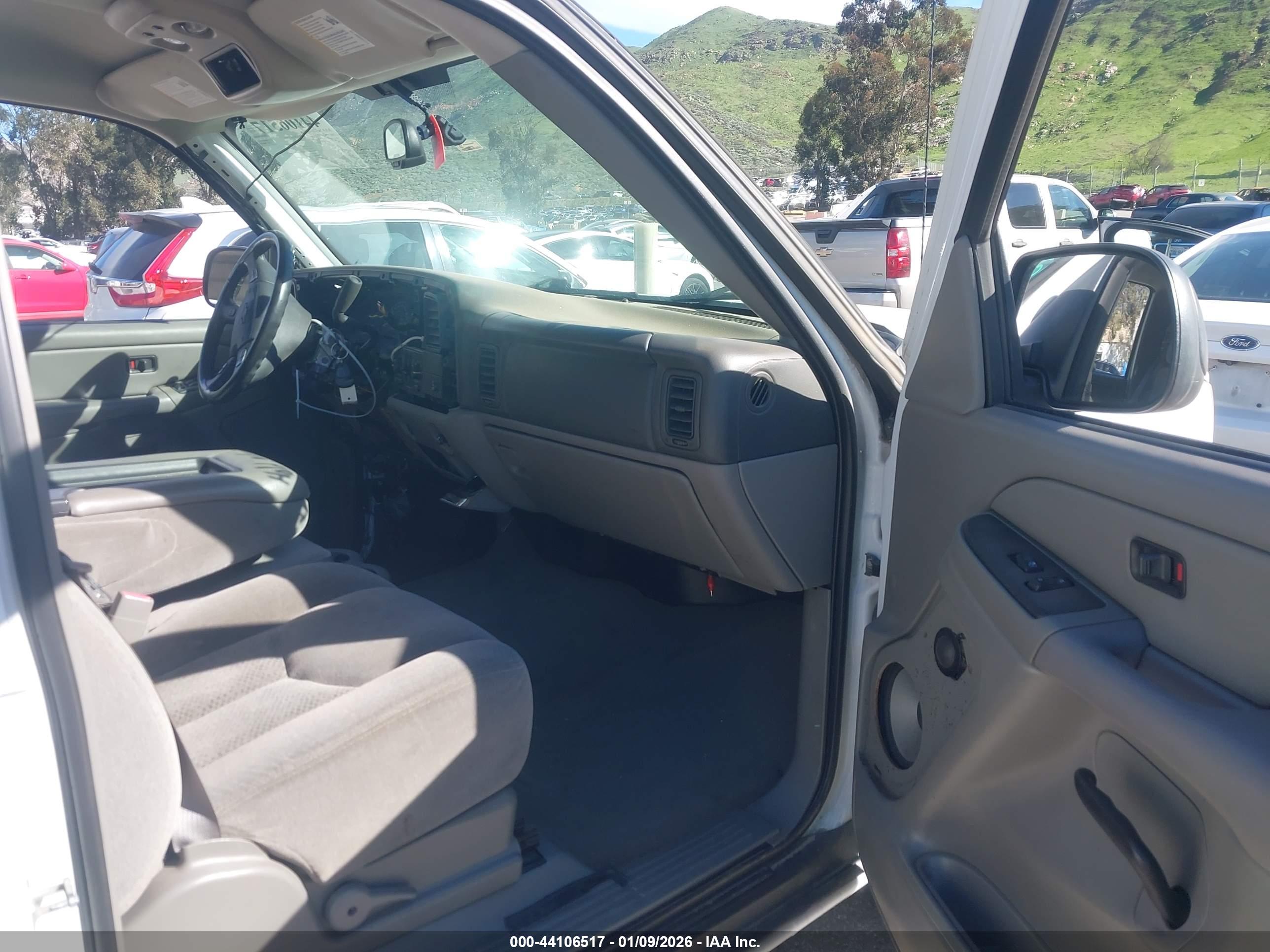 CHEVROLET AVALANCHE image 5
