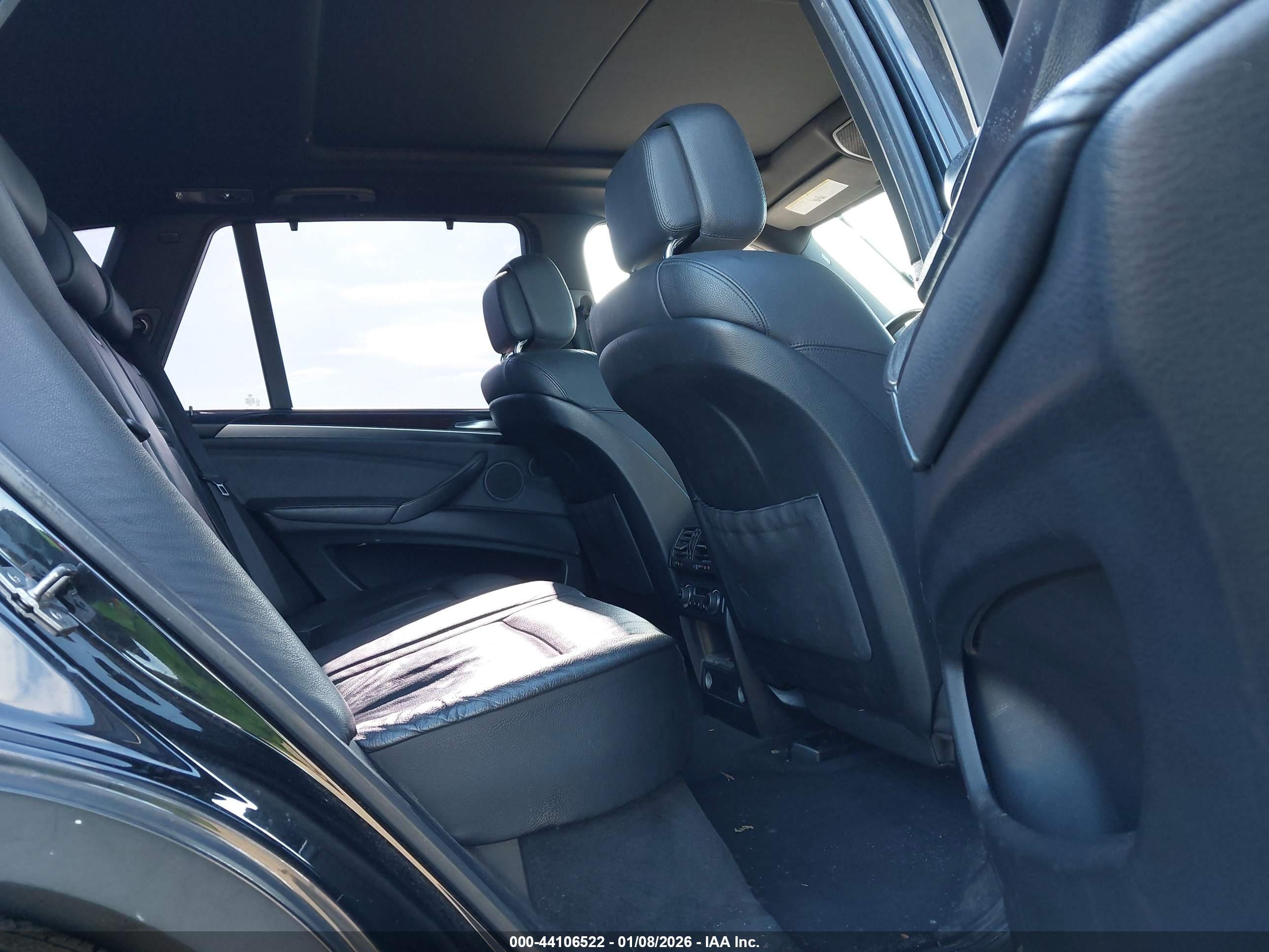 BMW X5 image 8