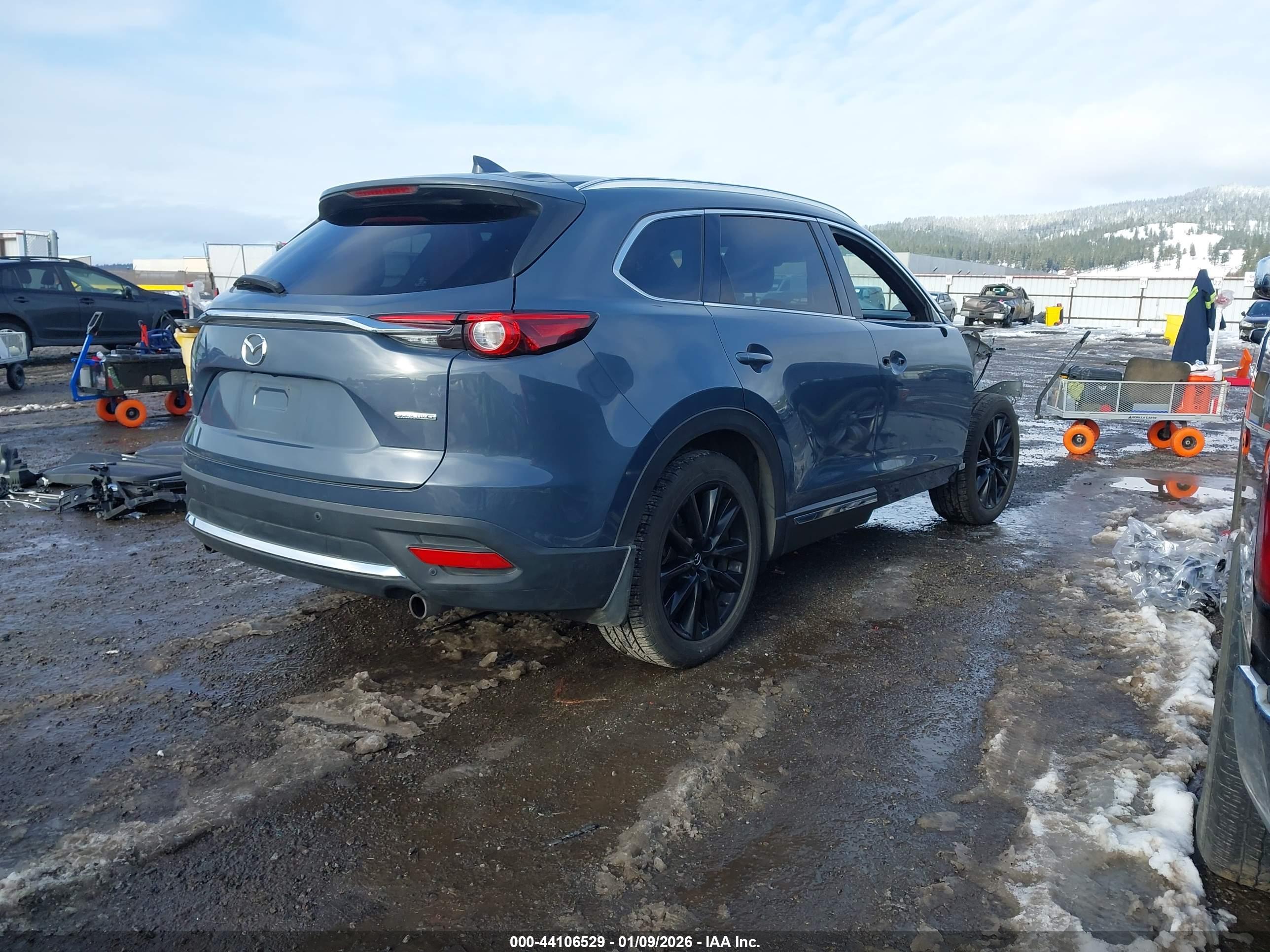 MAZDA CX-9 image 4