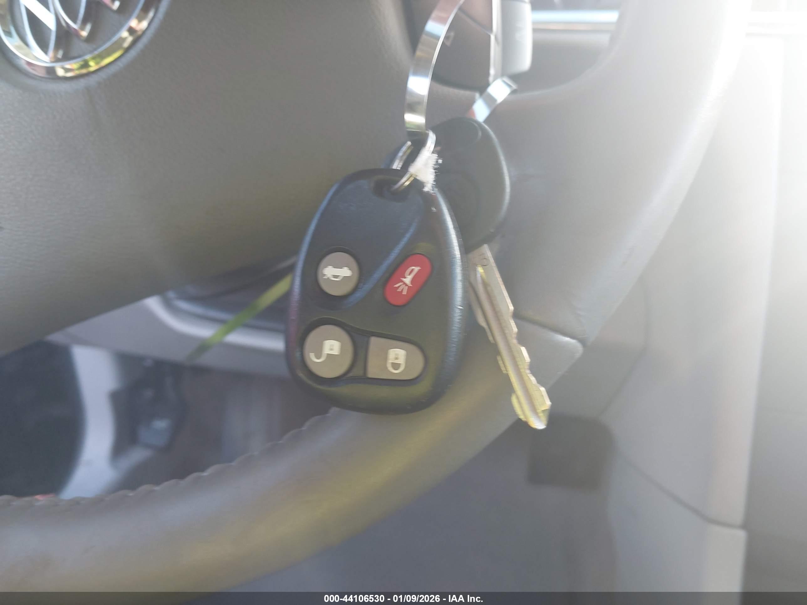 BUICK LACROSSE image 11