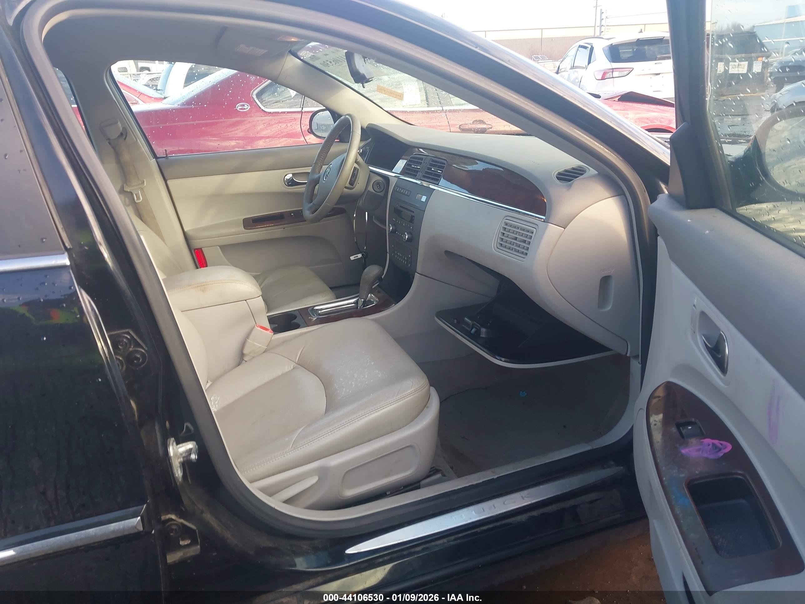 BUICK LACROSSE image 5