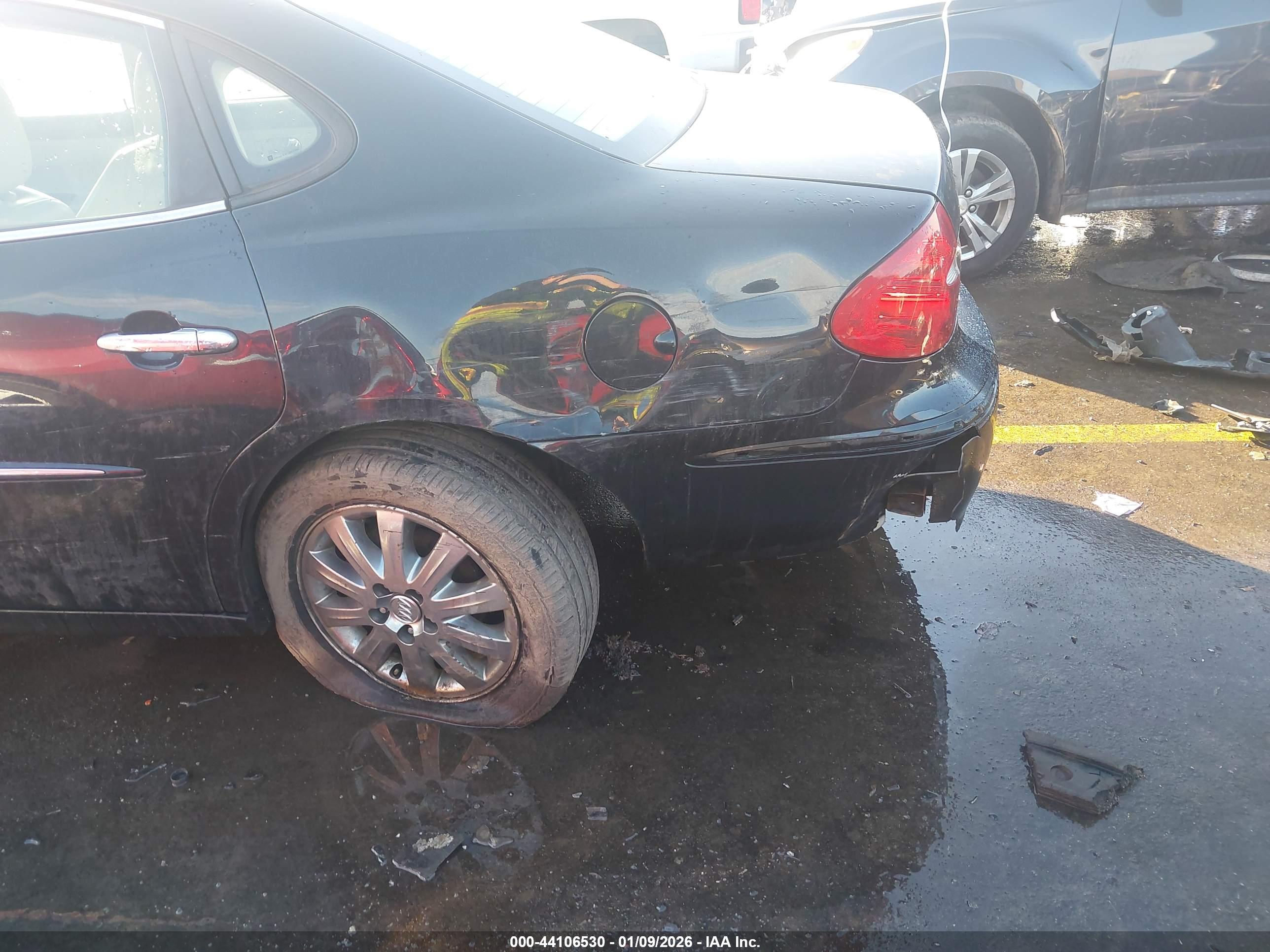 BUICK LACROSSE image 6