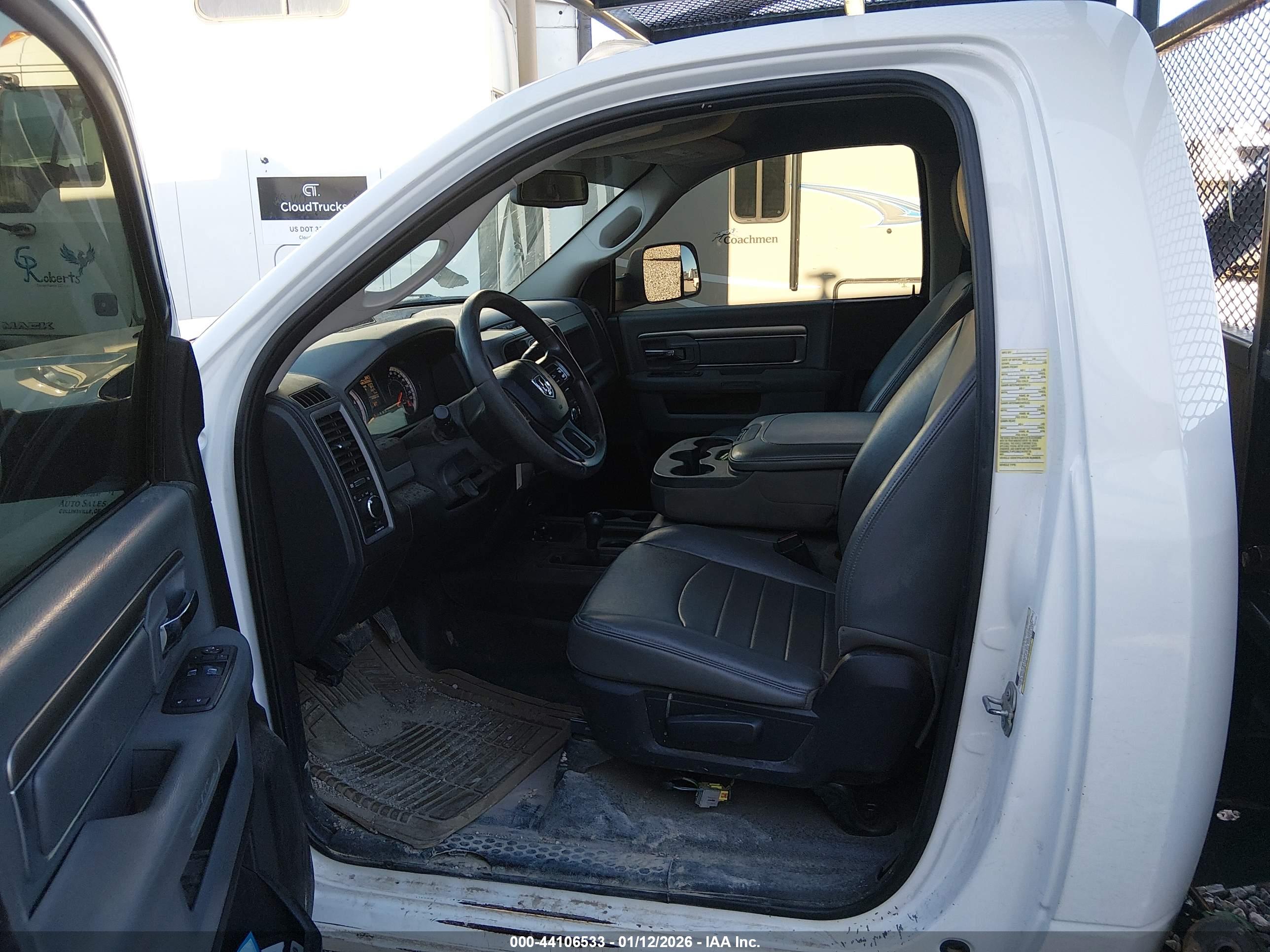 RAM 5500 image 8