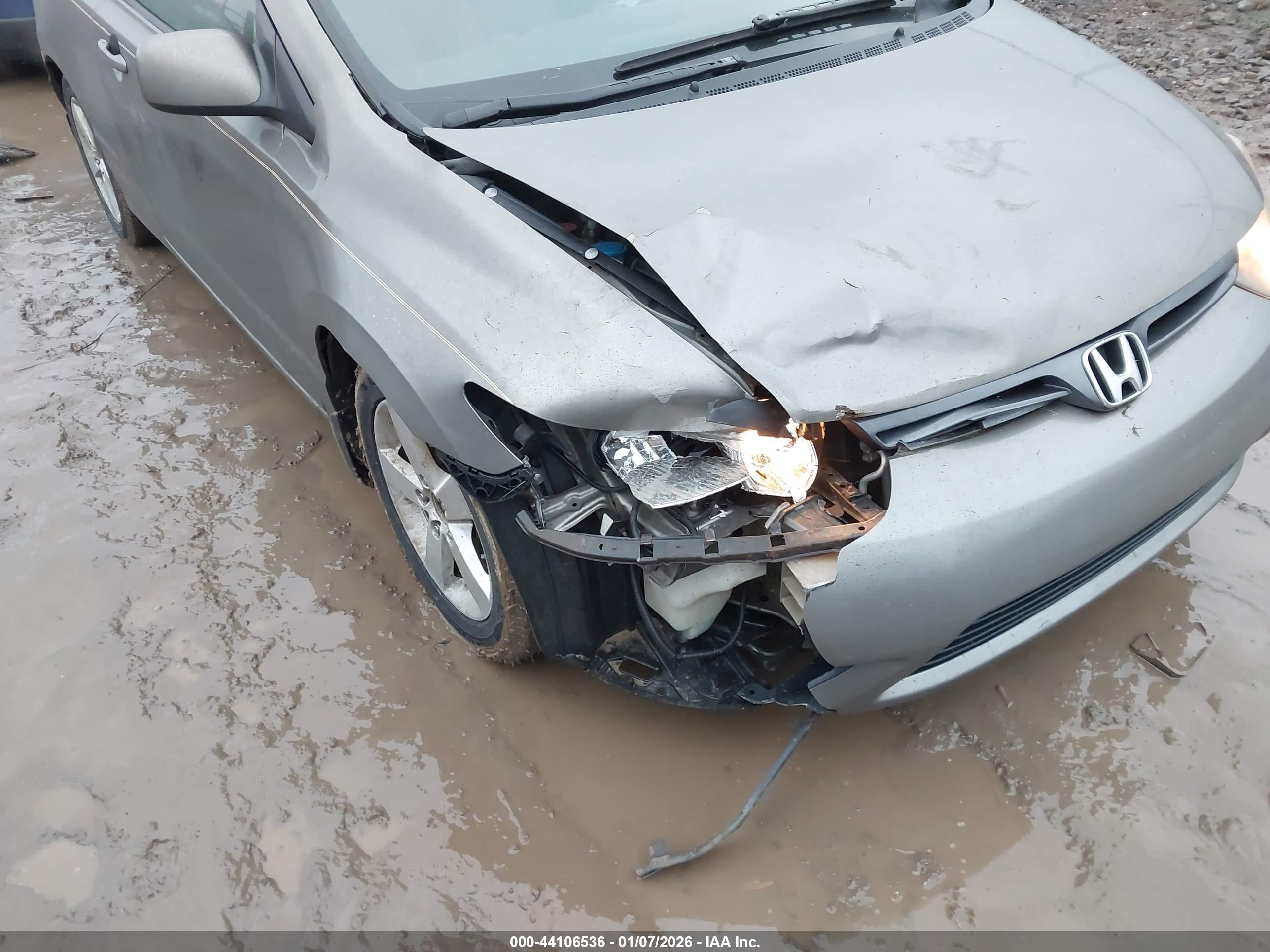 HONDA CIVIC image 6