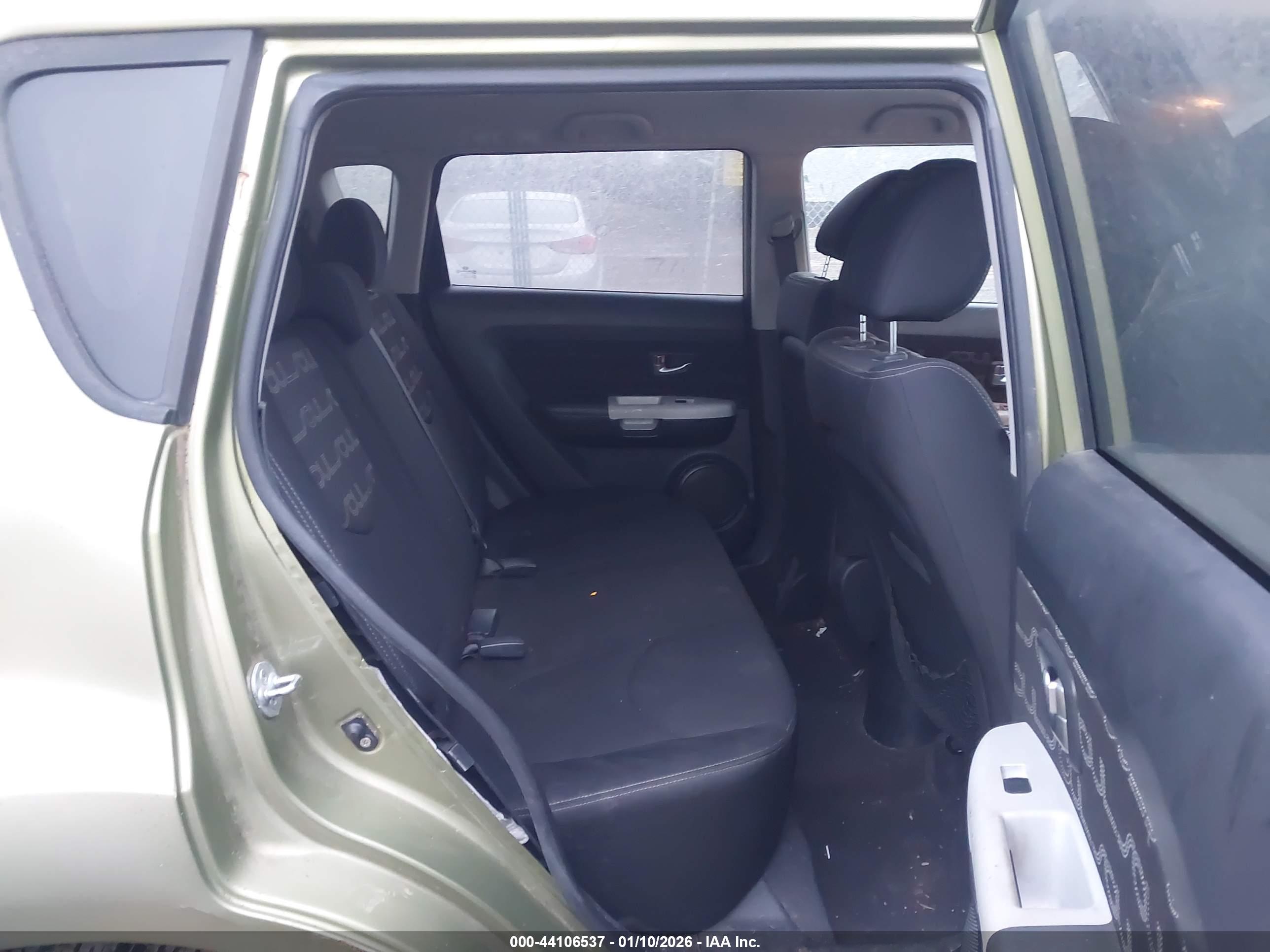 KIA SOUL image 8