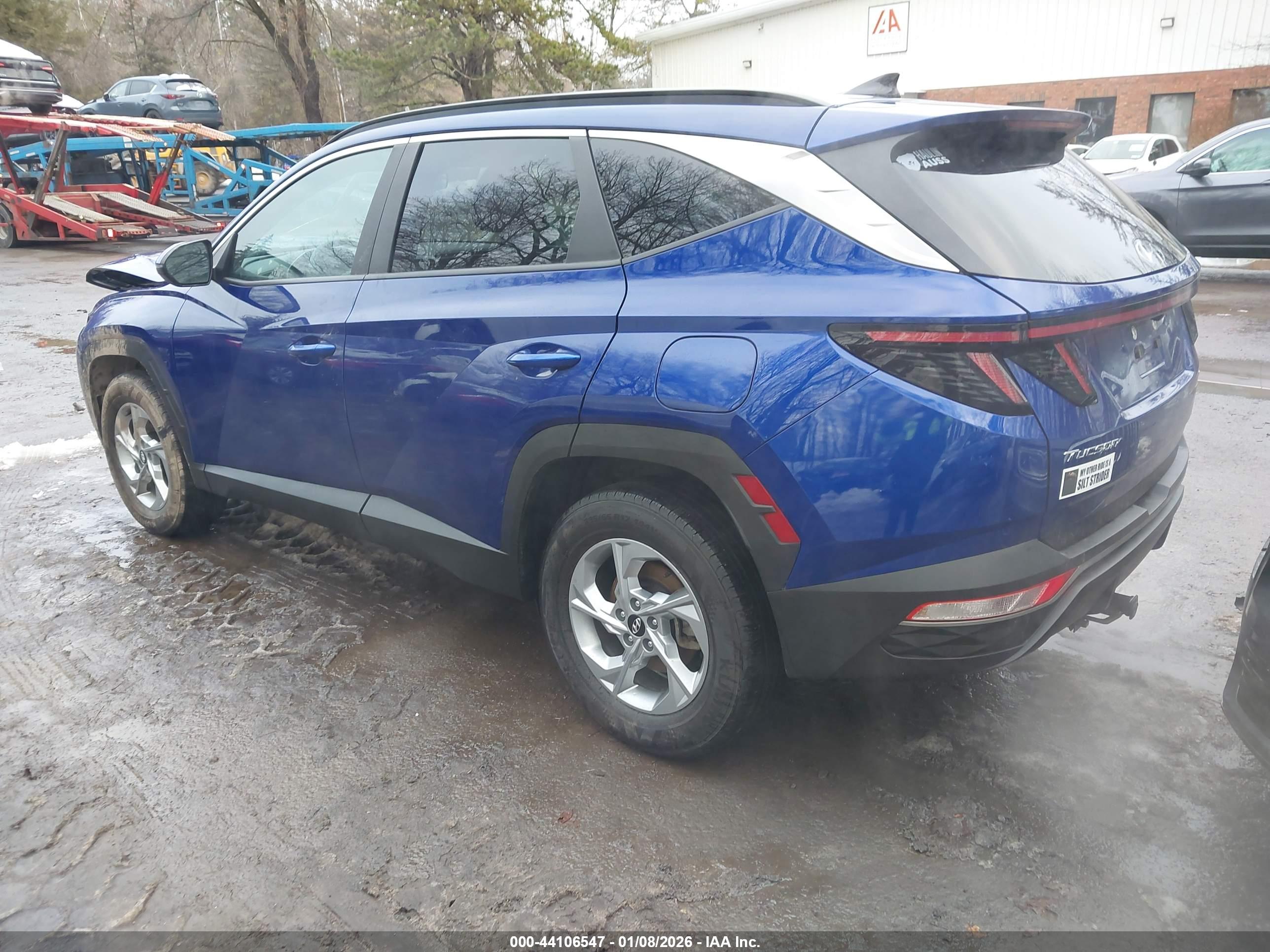 HYUNDAI TUCSON image 3