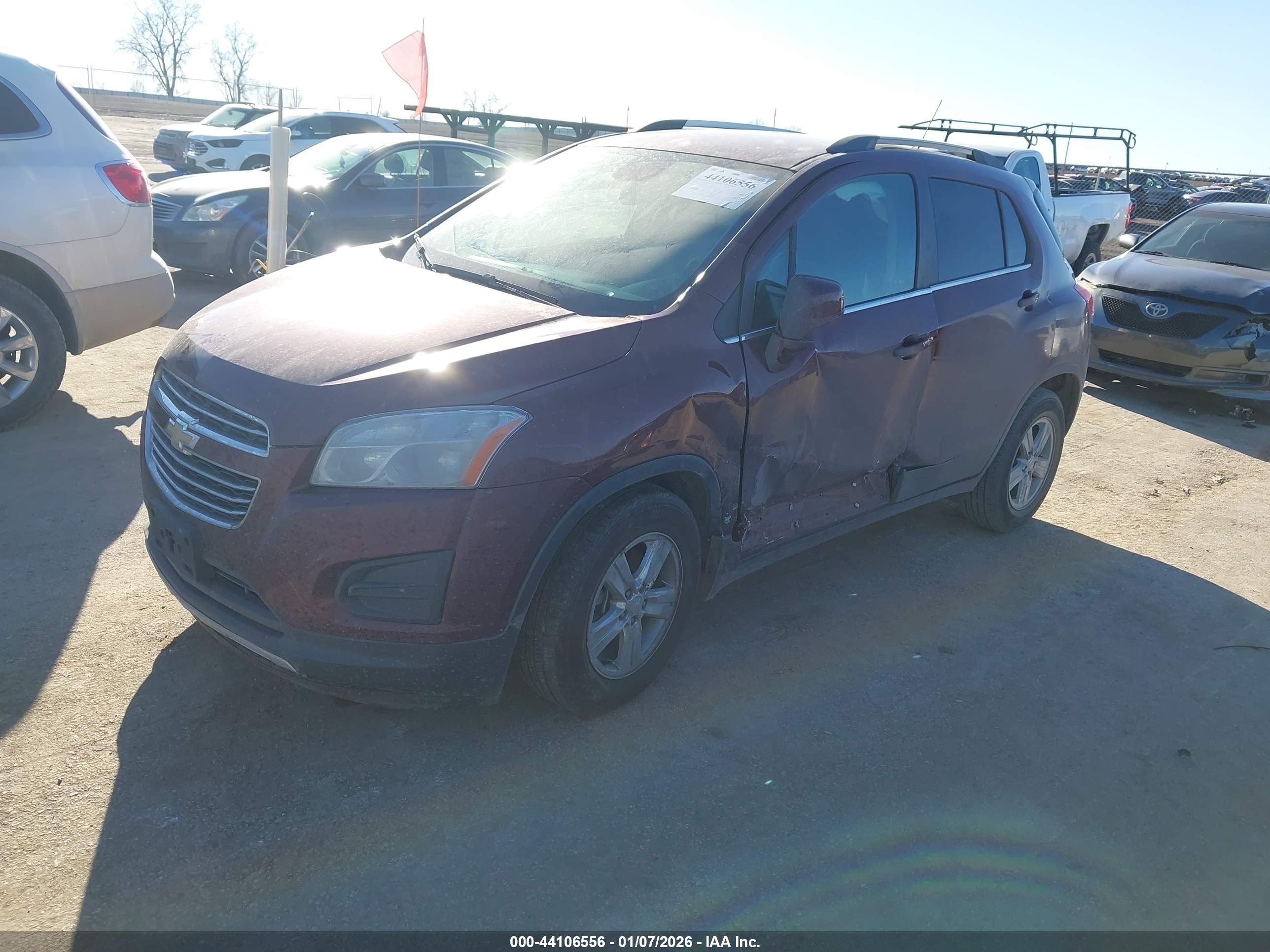 CHEVROLET TRAX image 2