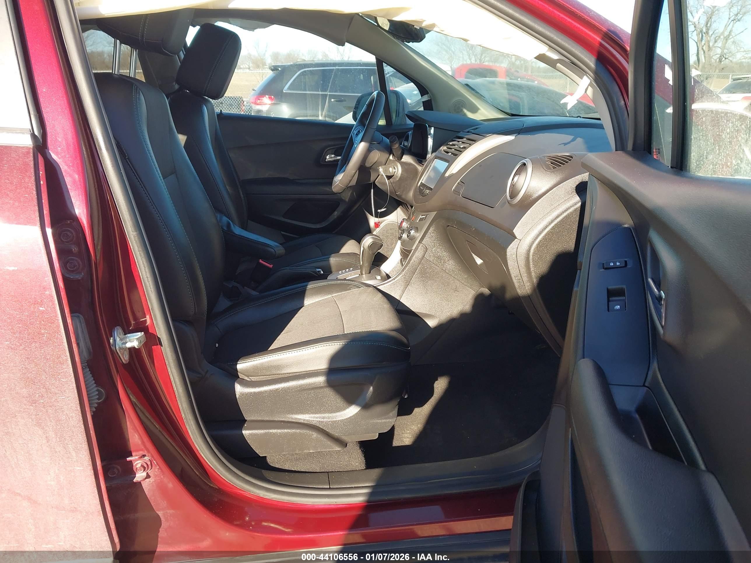 CHEVROLET TRAX image 5