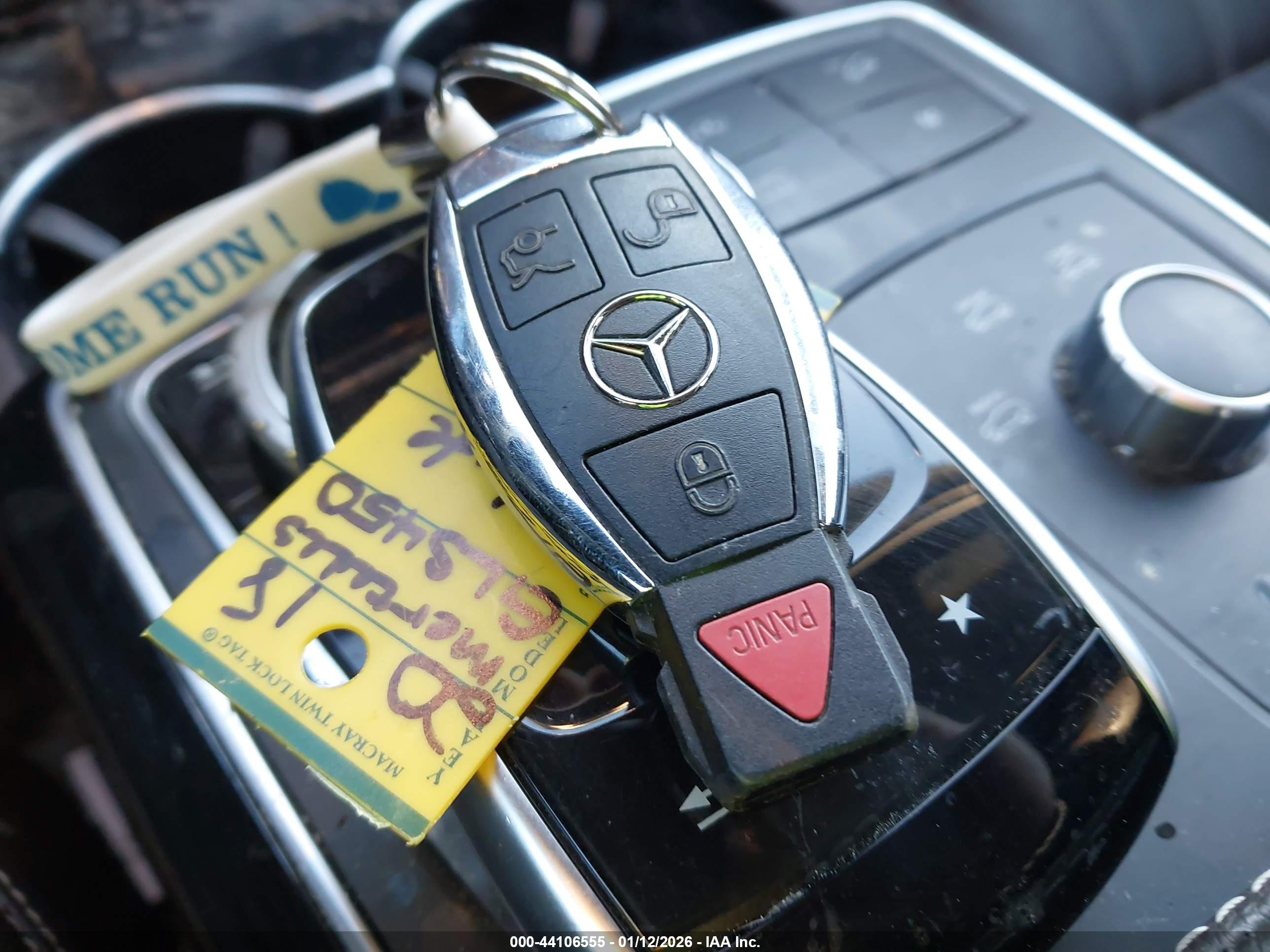 MERCEDES-BENZ GLS image 11