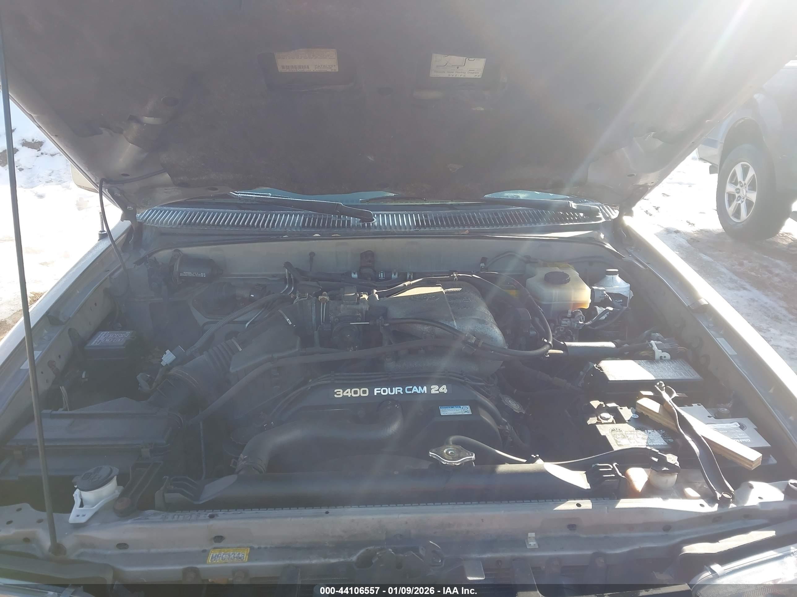TOYOTA 4RUNNER image 10