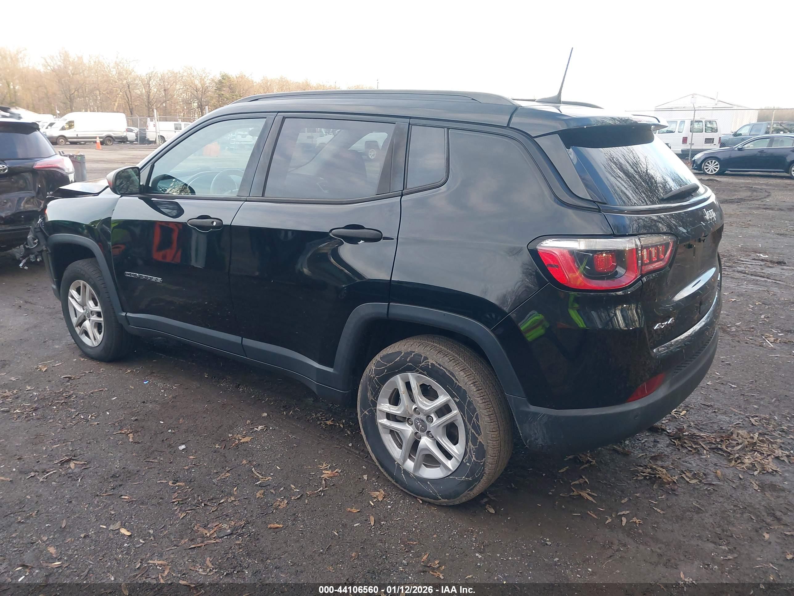 JEEP COMPASS image 3