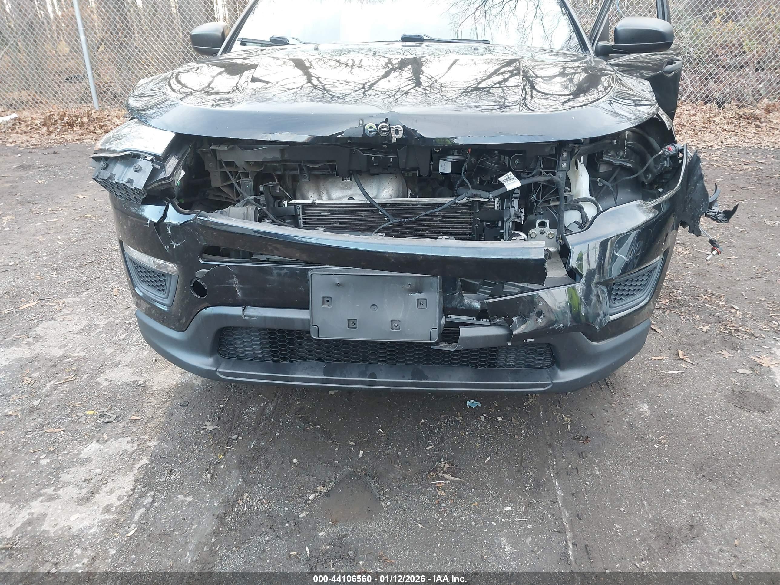 JEEP COMPASS image 6
