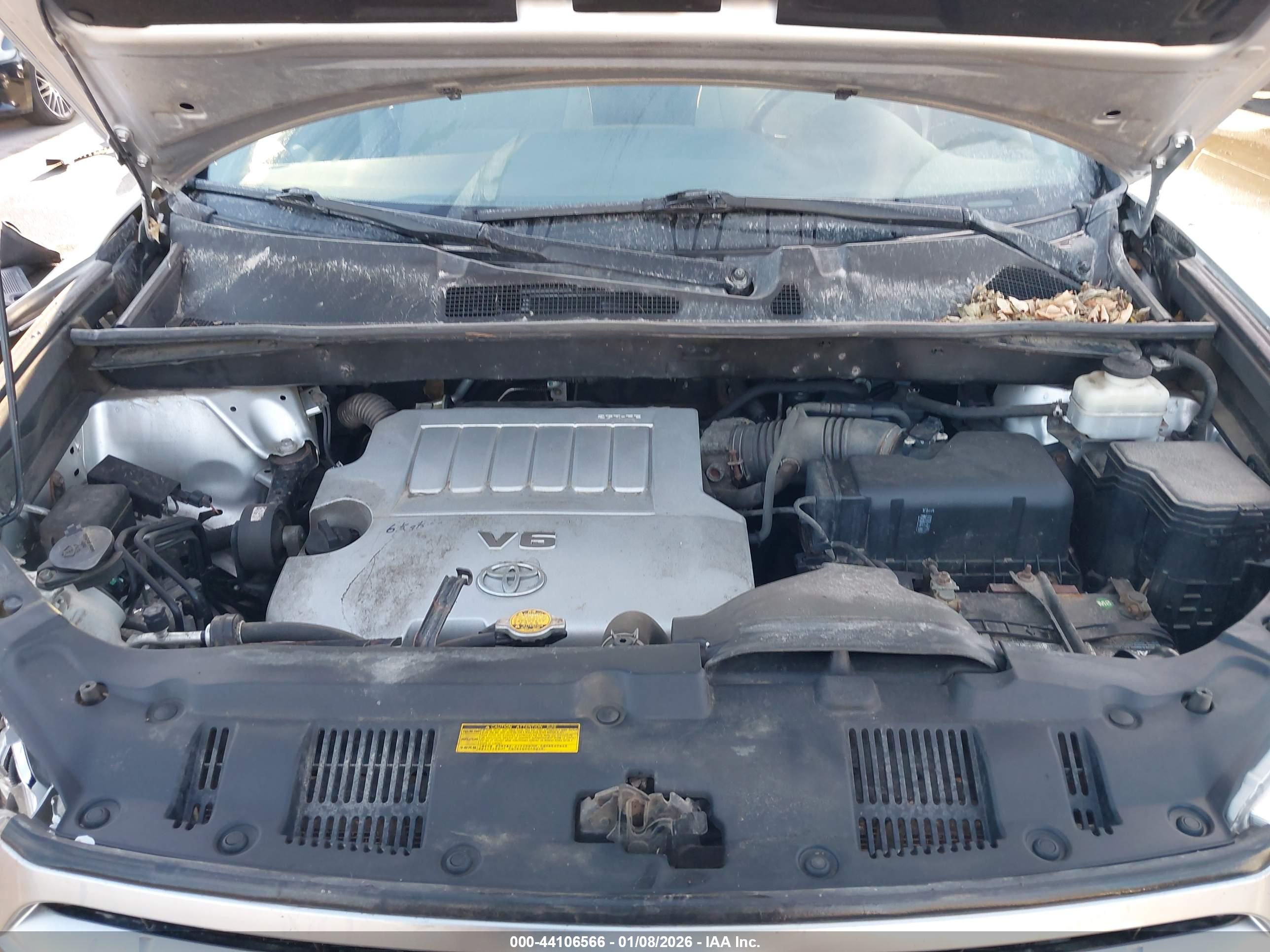 TOYOTA HIGHLANDER image 10