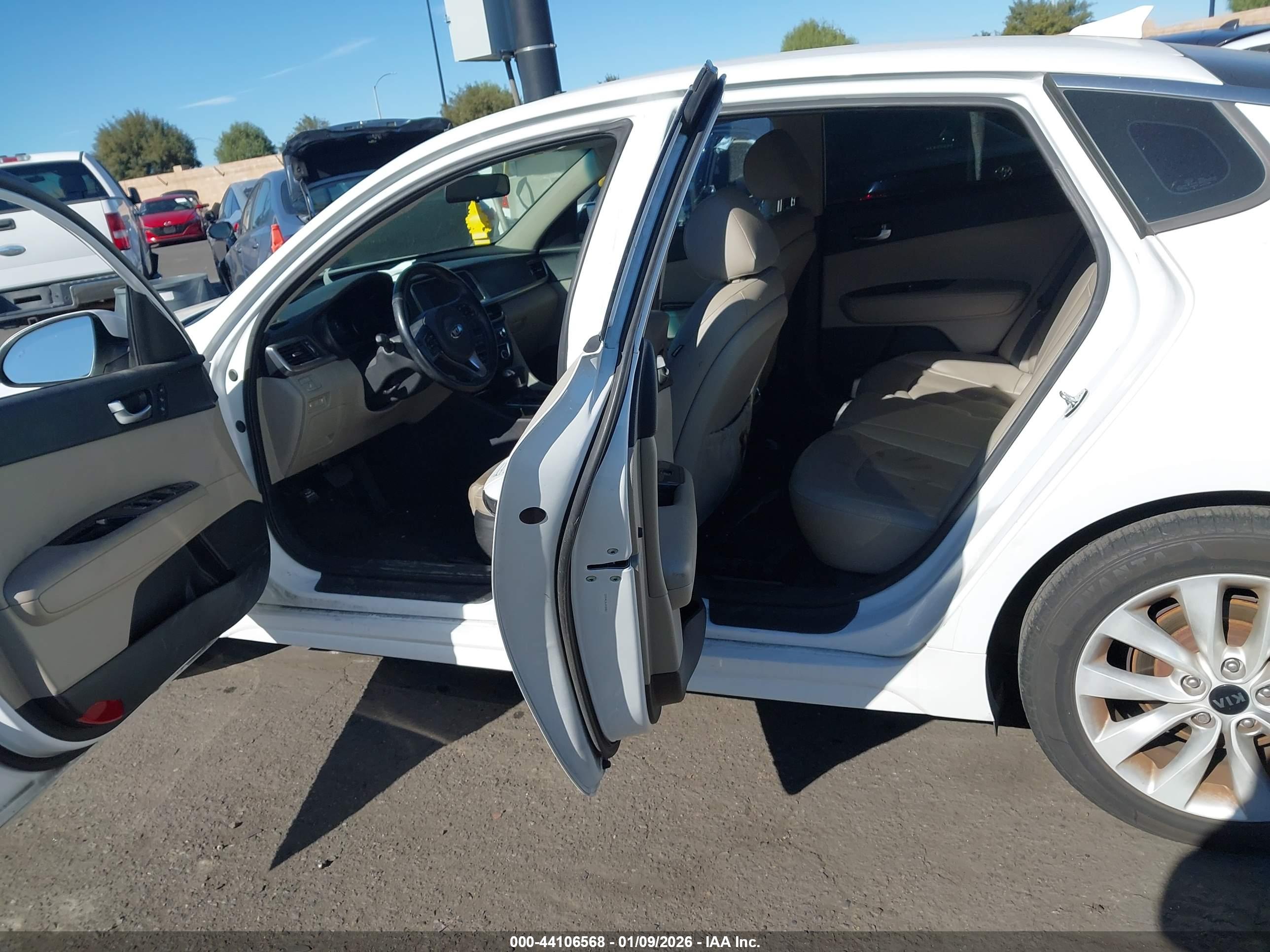 KIA OPTIMA image 8