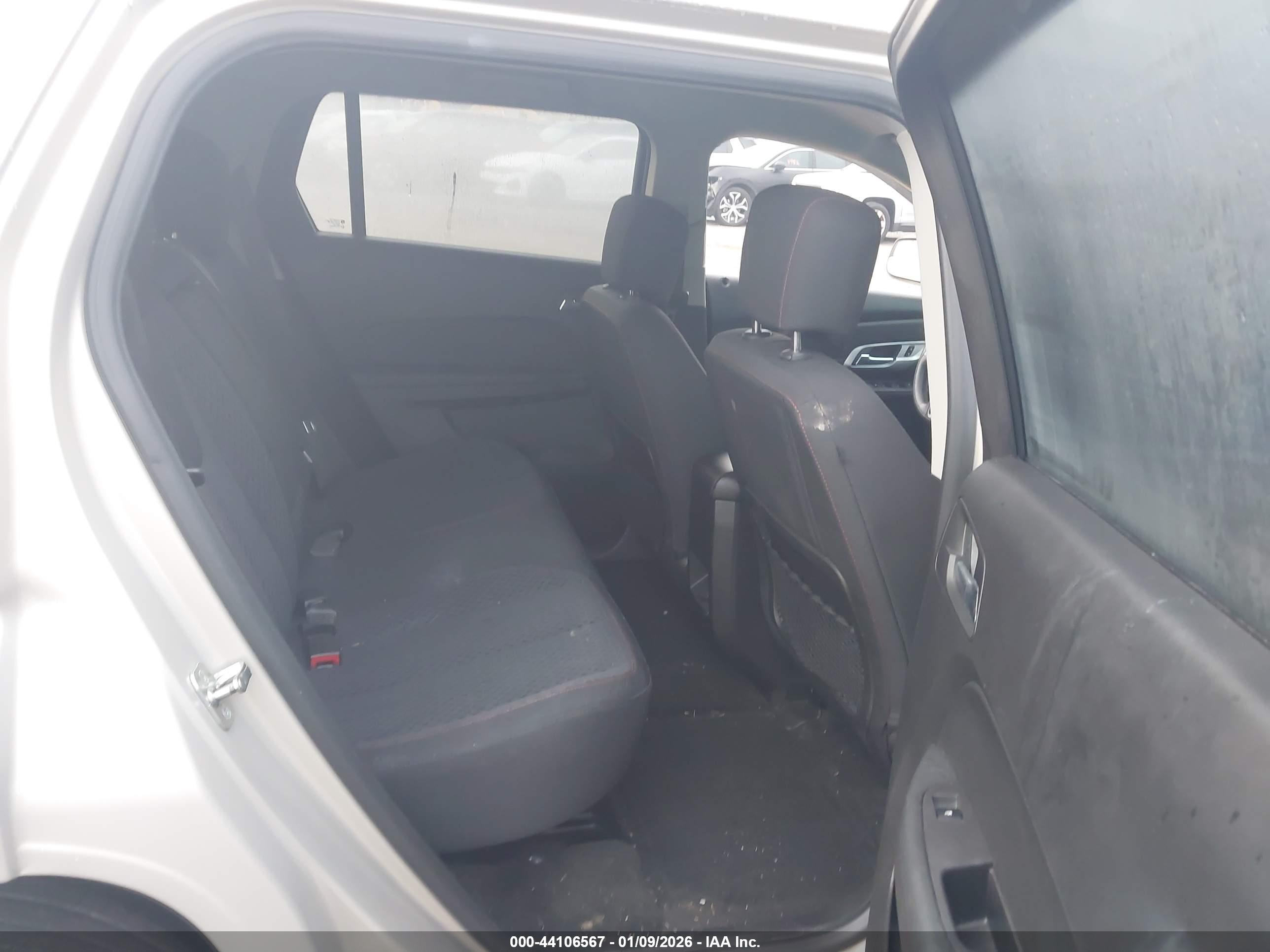 GMC TERRAIN image 8