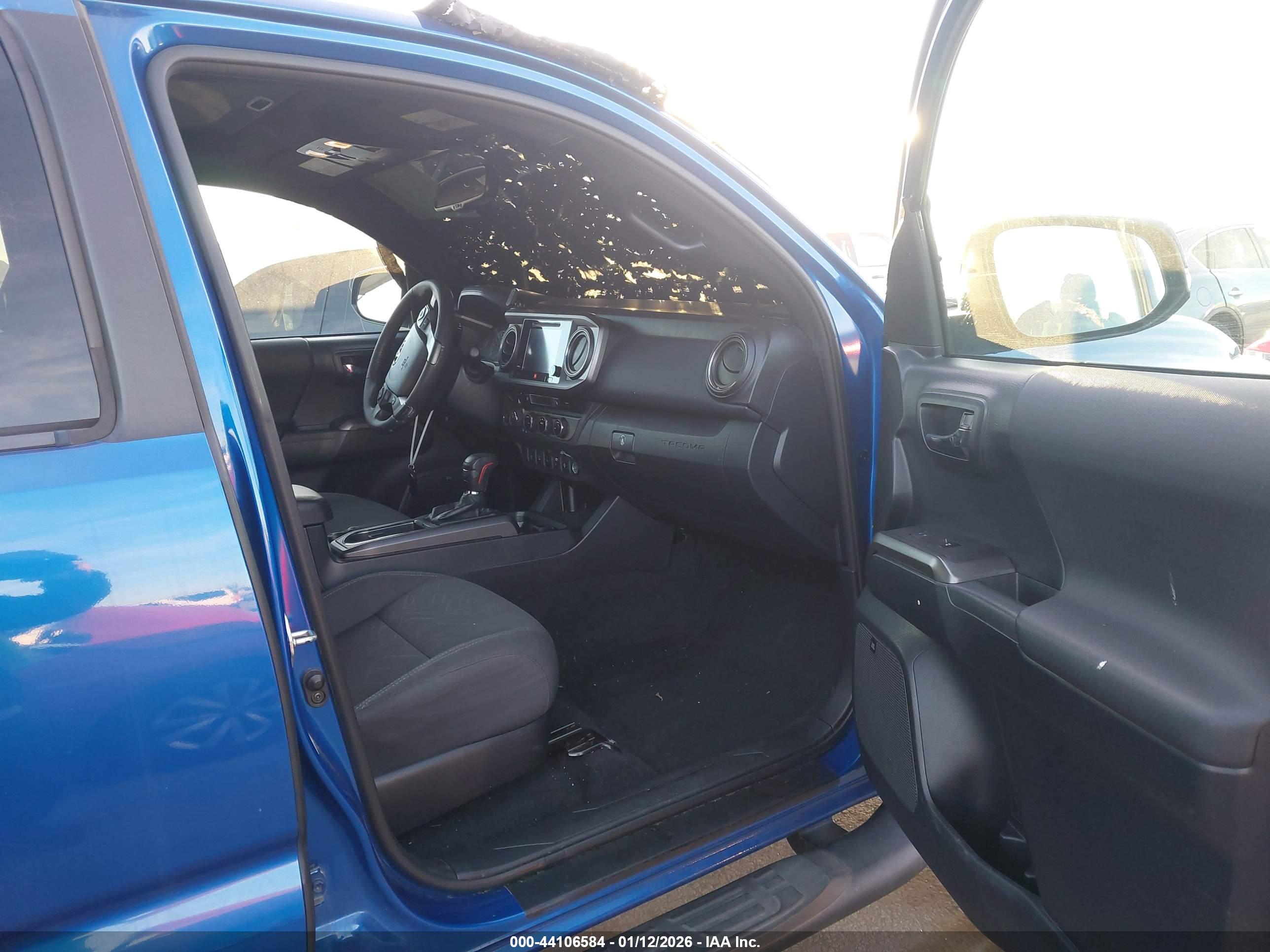 TOYOTA TACOMA image 5