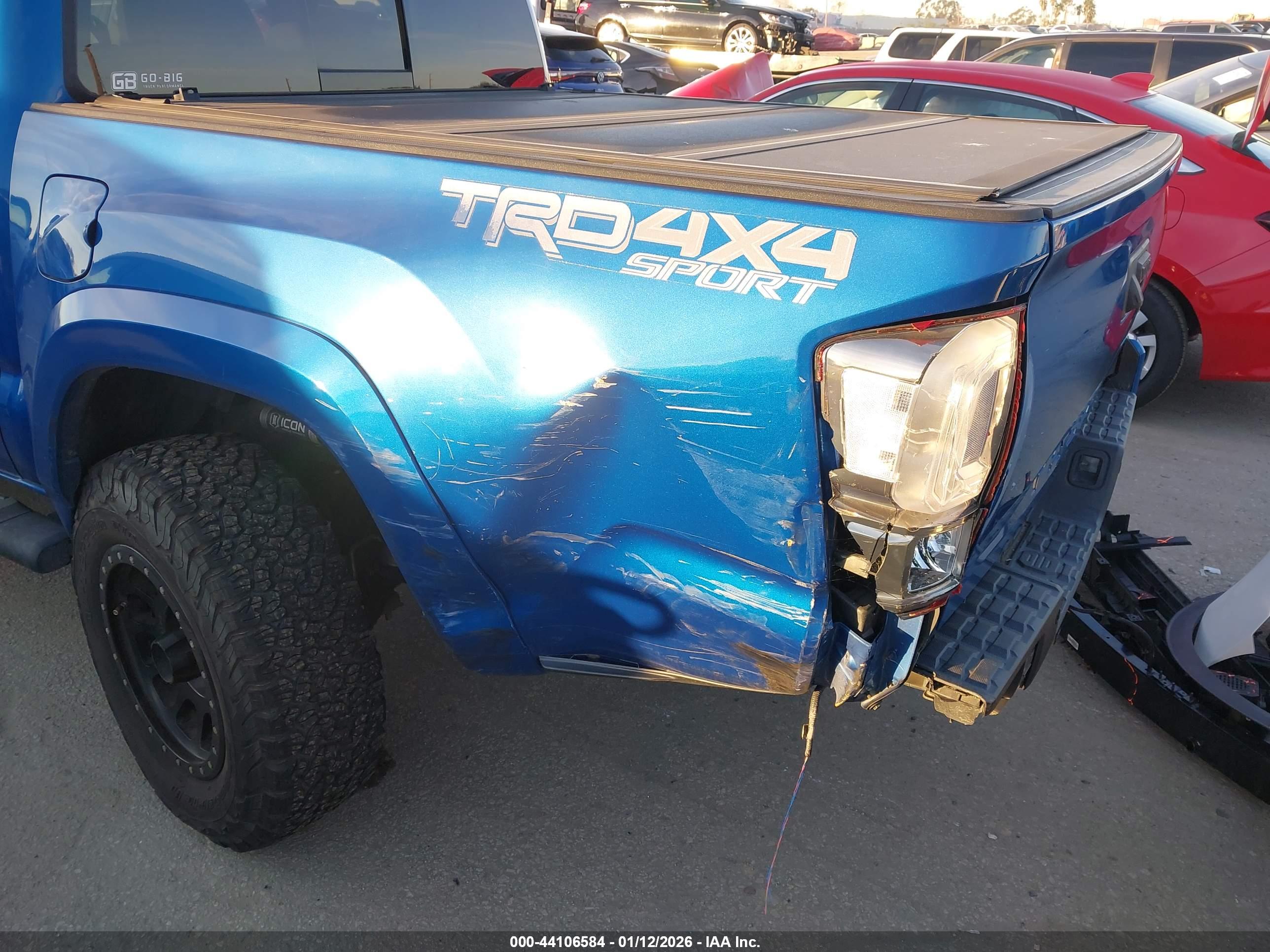 TOYOTA TACOMA image 6