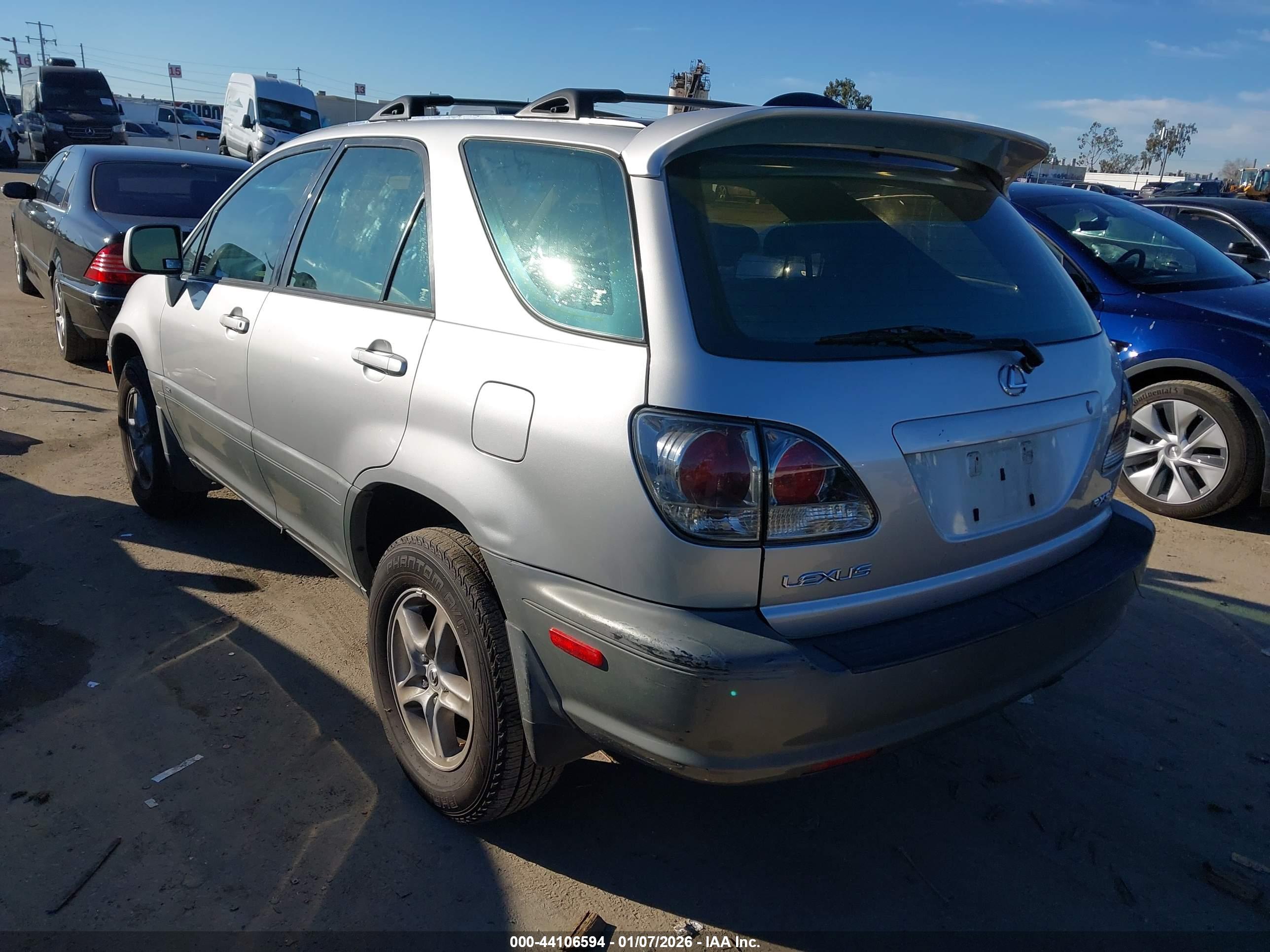 LEXUS RX image 3