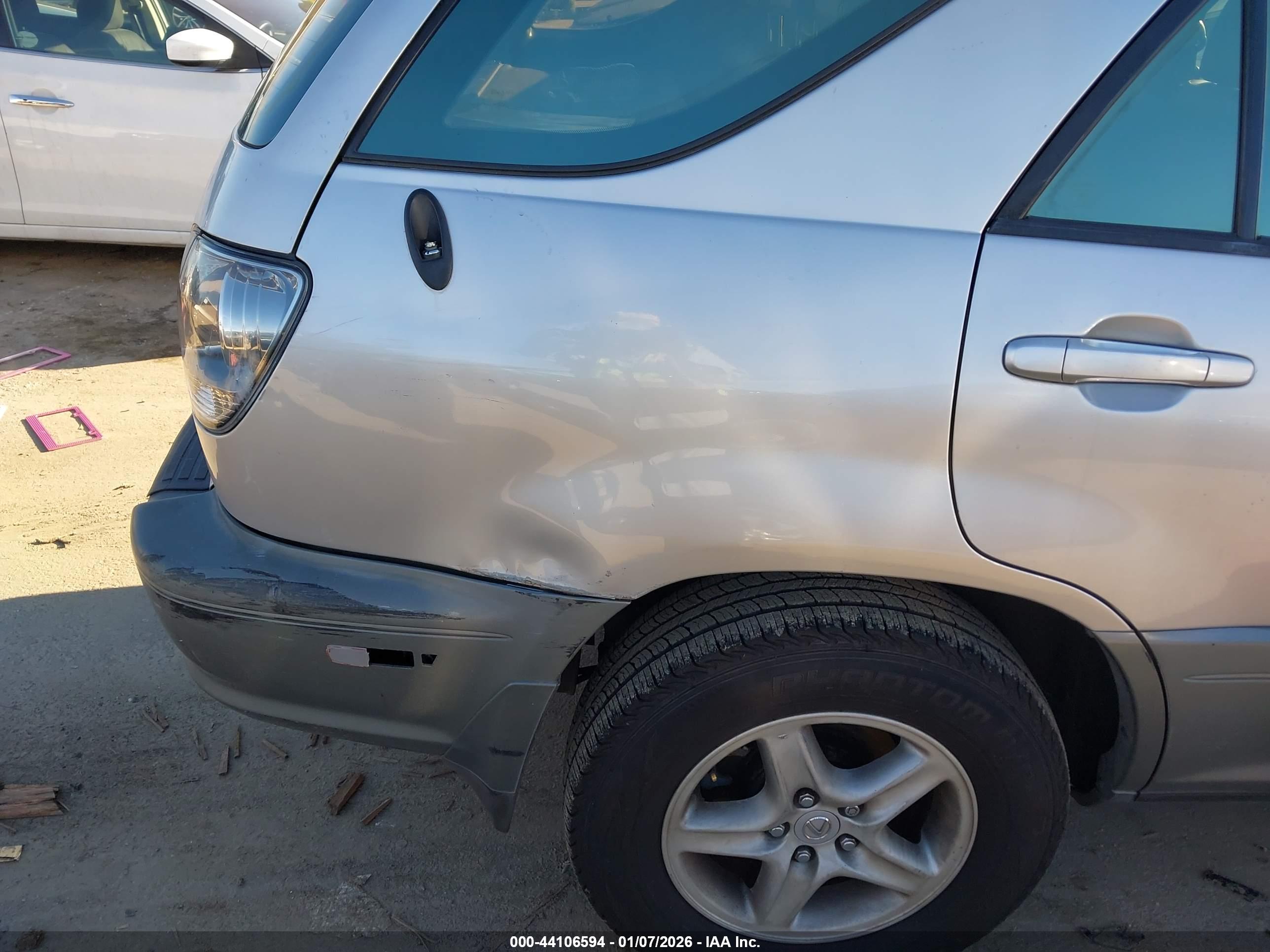 LEXUS RX image 6