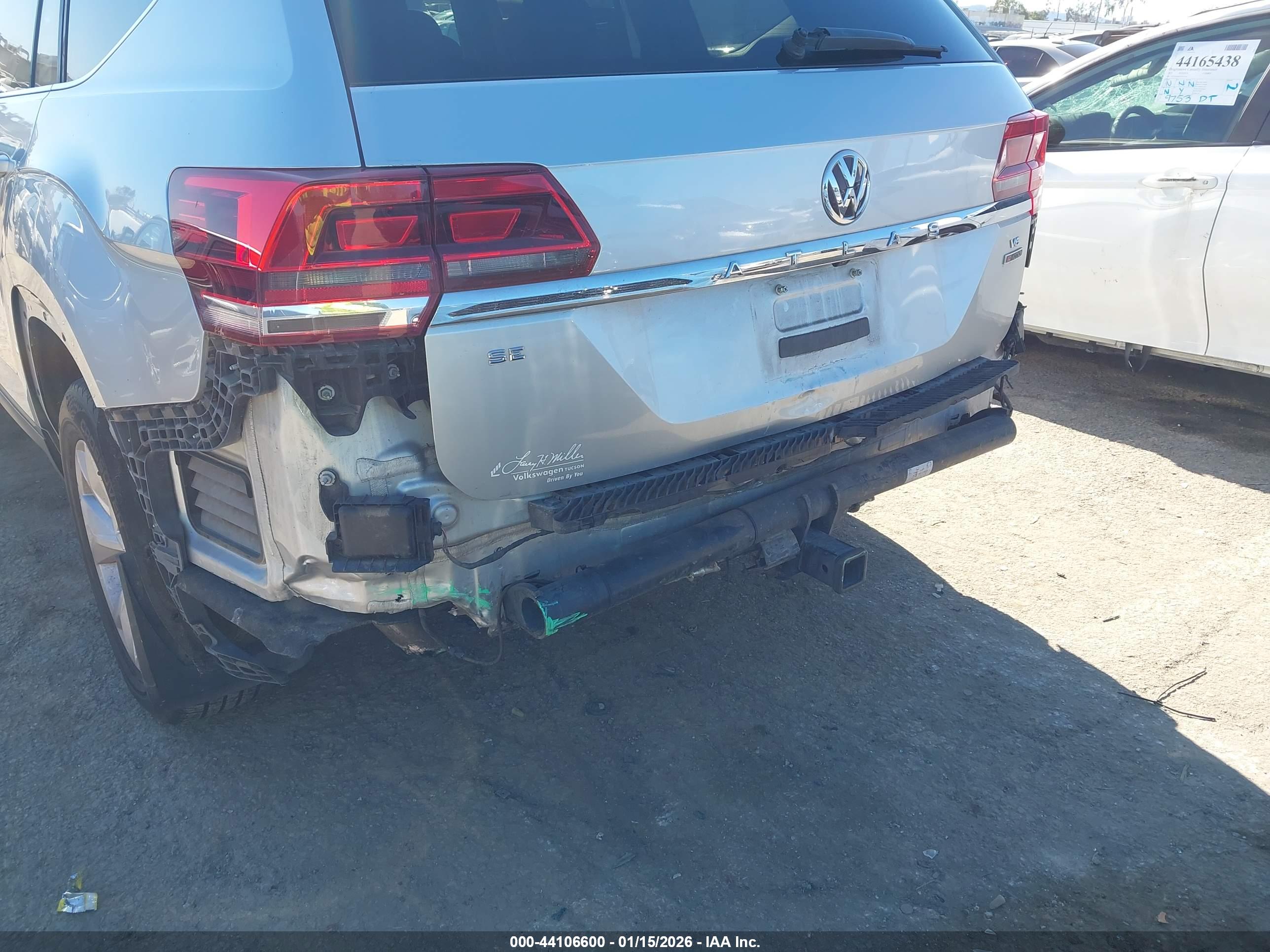 VOLKSWAGEN ATLAS image 6