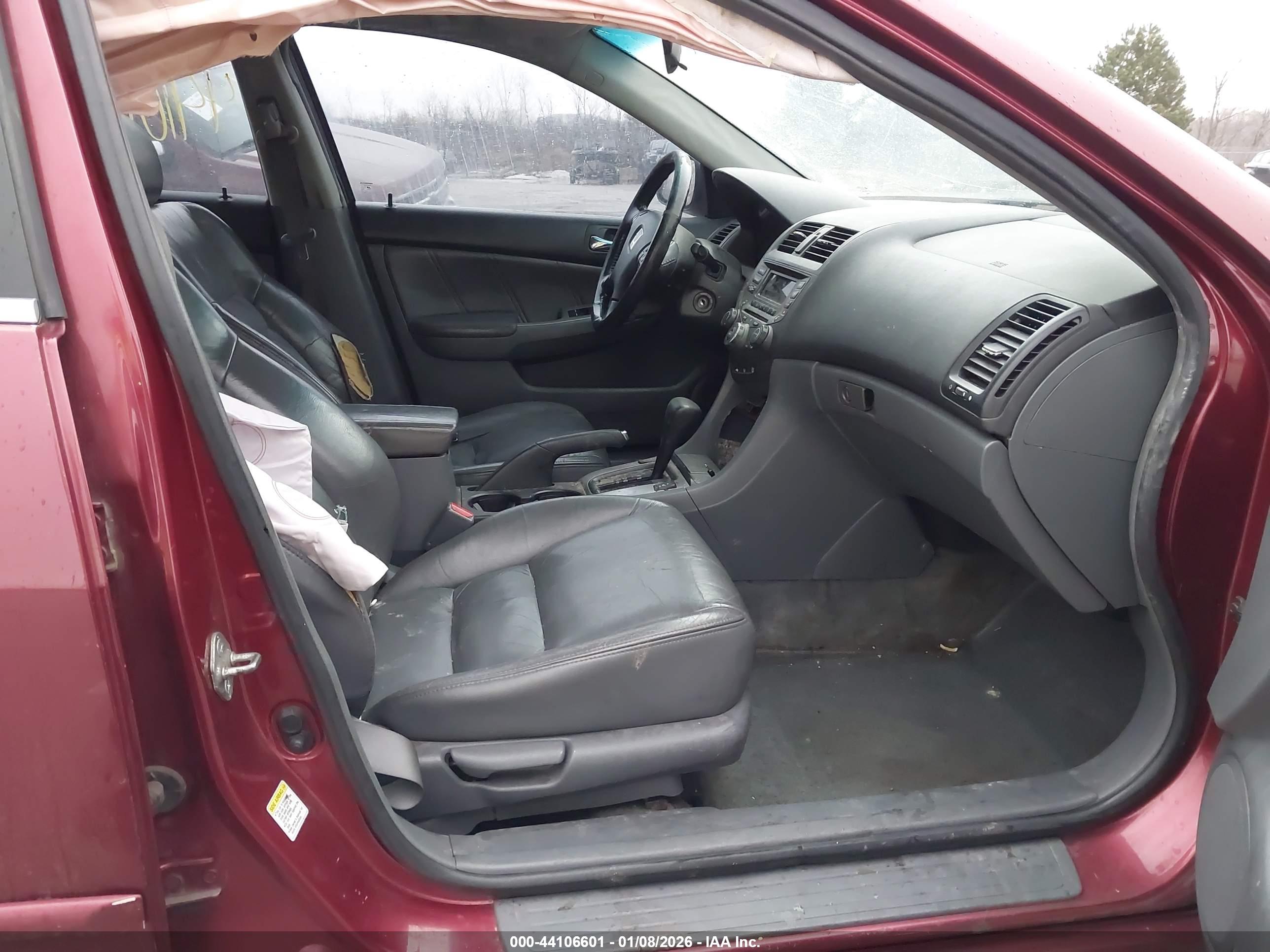 HONDA ACCORD image 5