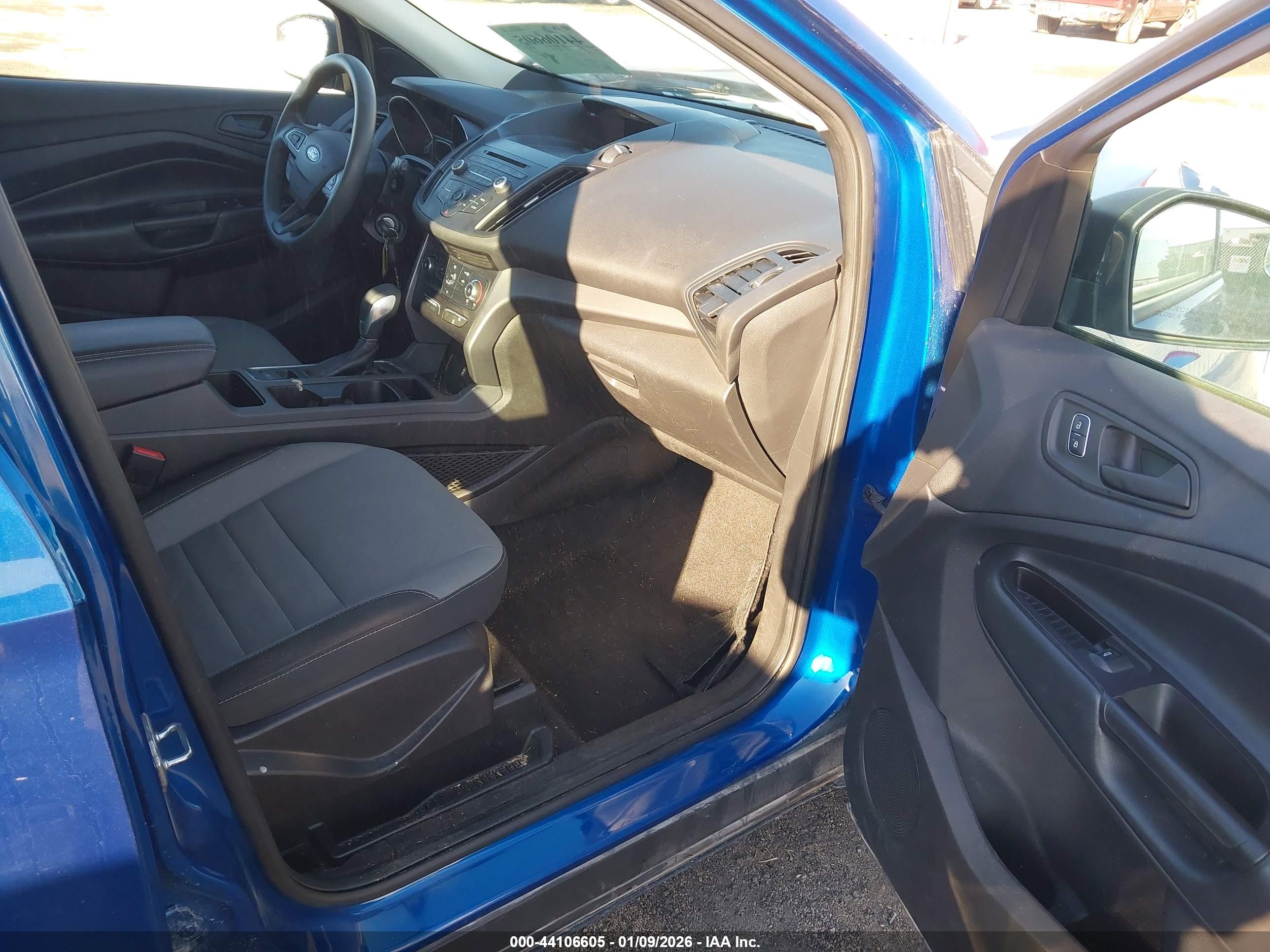 FORD ESCAPE image 5