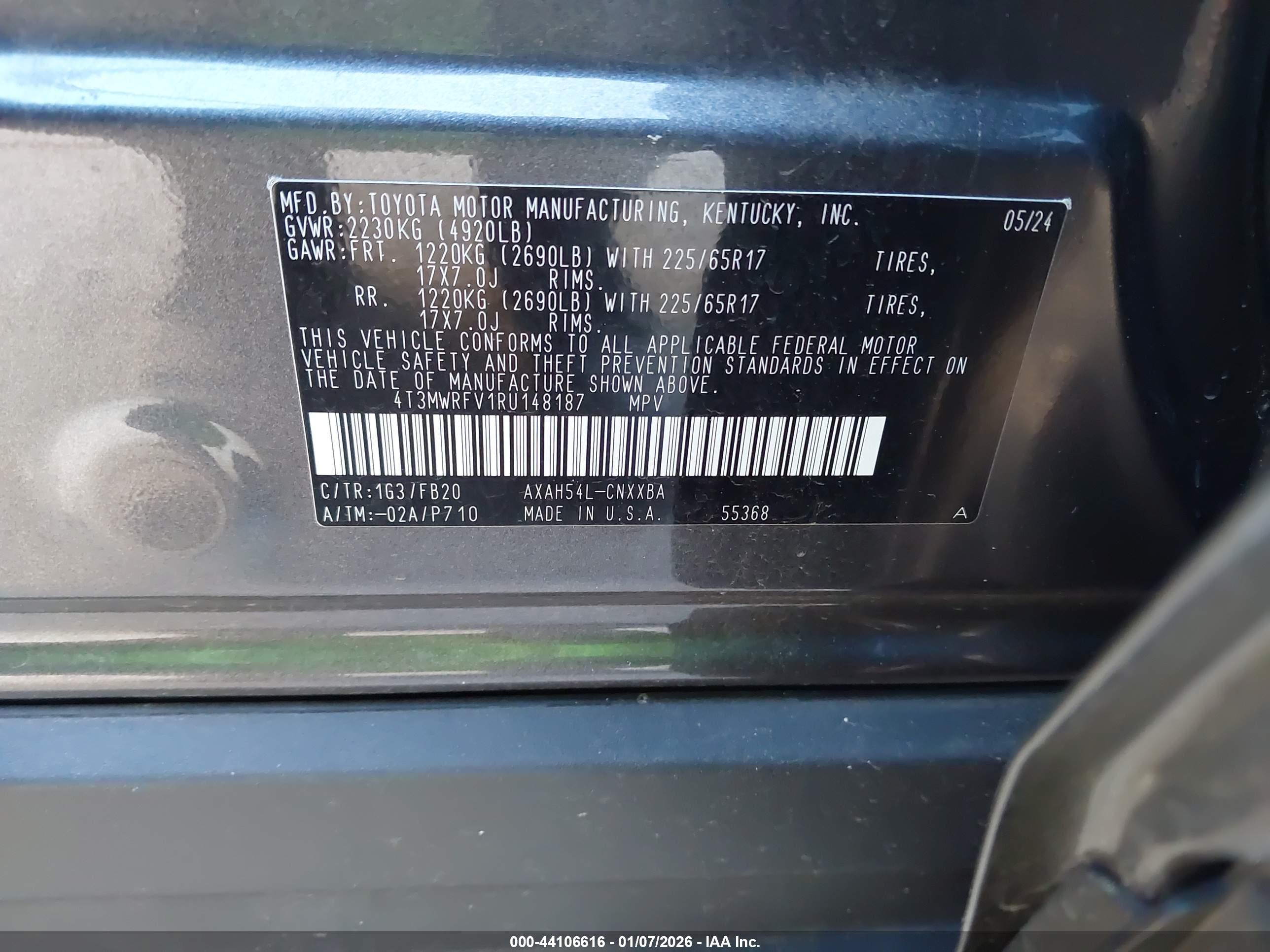 TOYOTA RAV4 image 9
